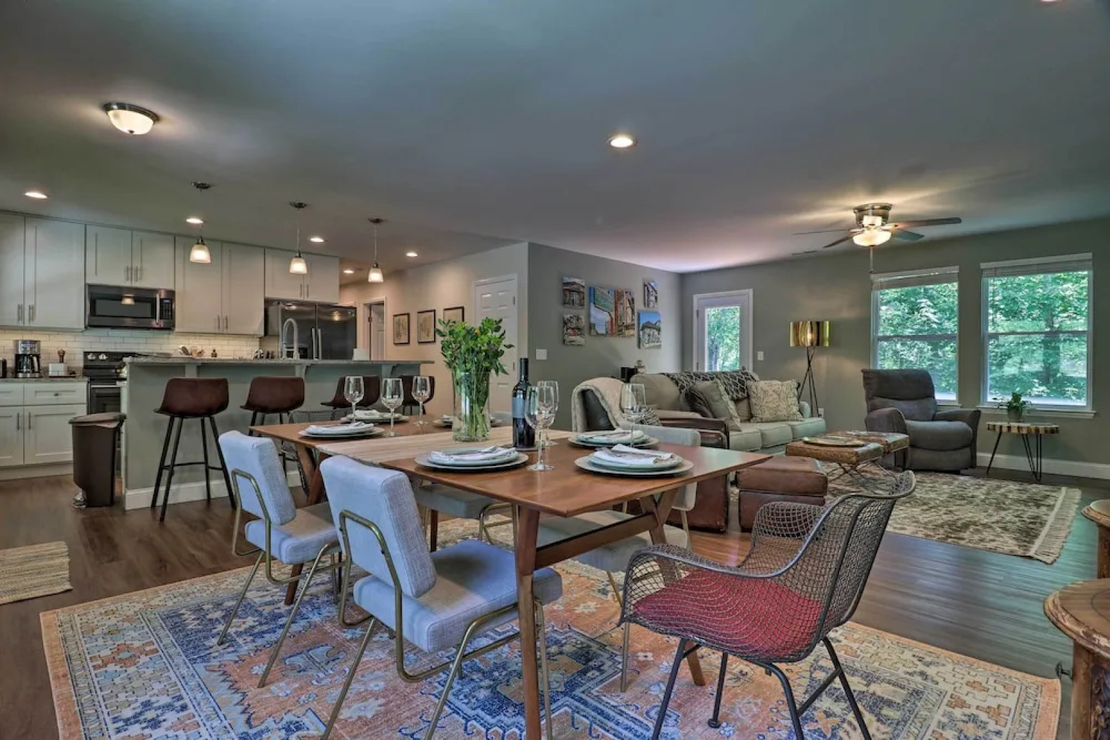 Smoky Mountains Leicester Home w/ Deck!