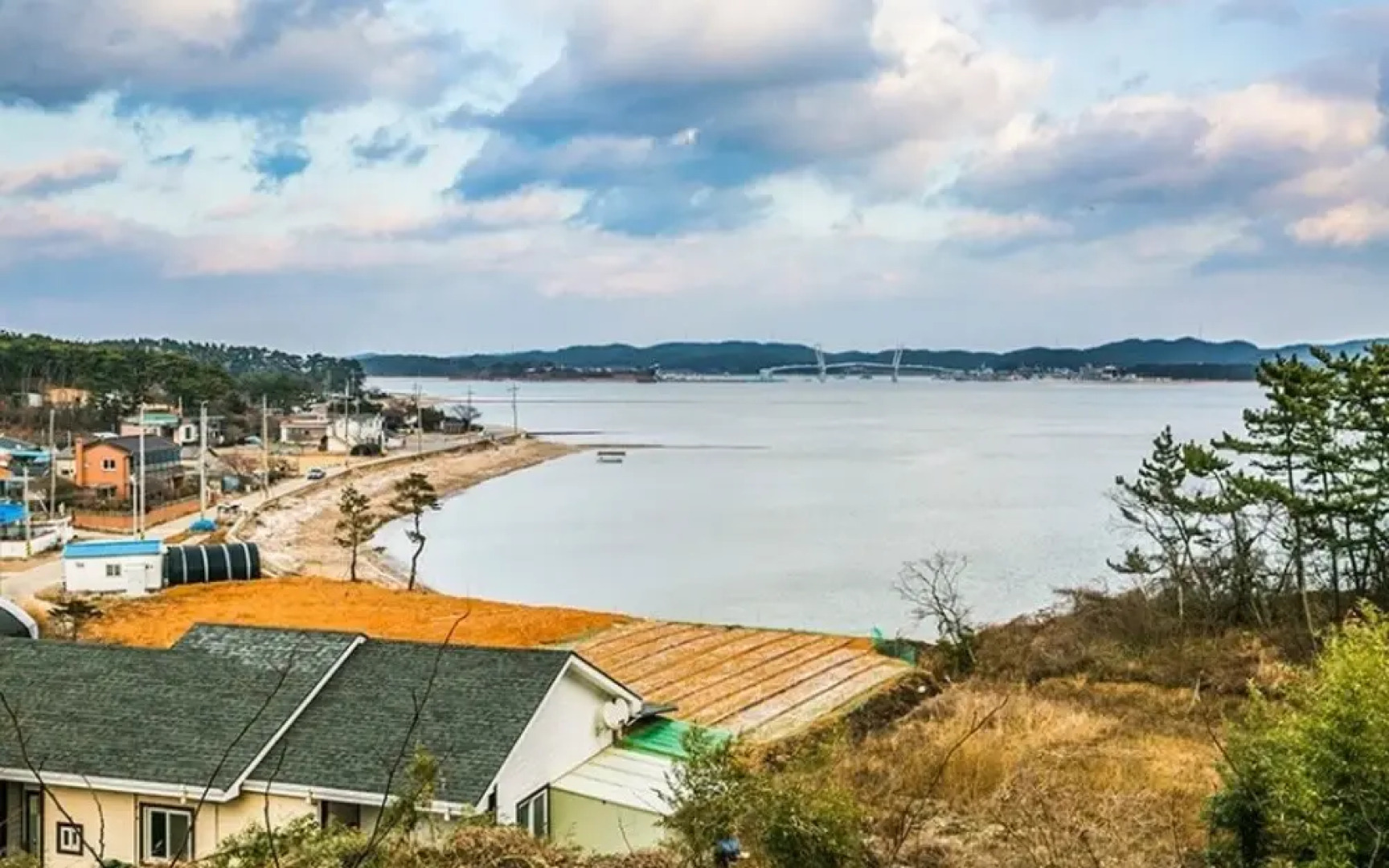 Taean Lunasol Pension