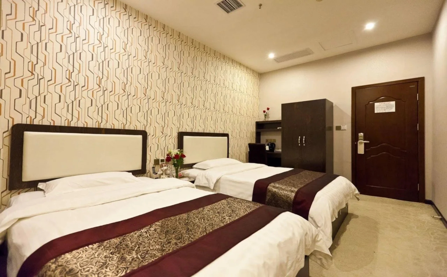 Elan Hotel Wuhan Wangjiawan