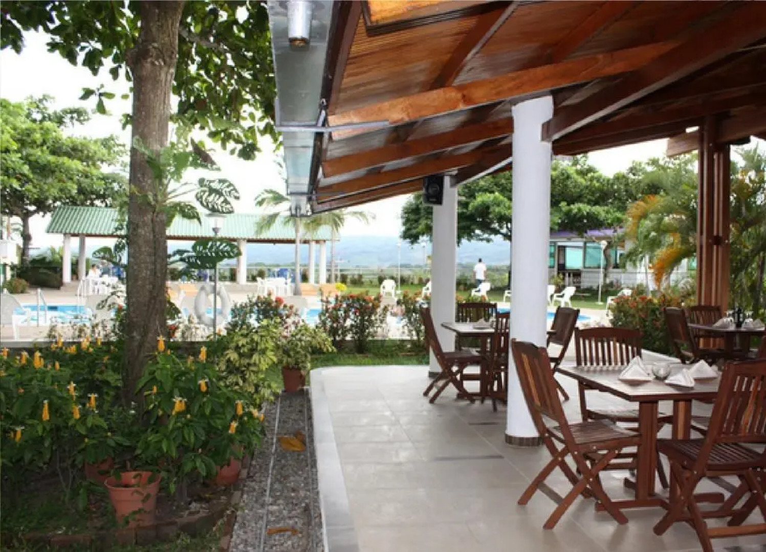 Hotel Campestre Cerro Dorado