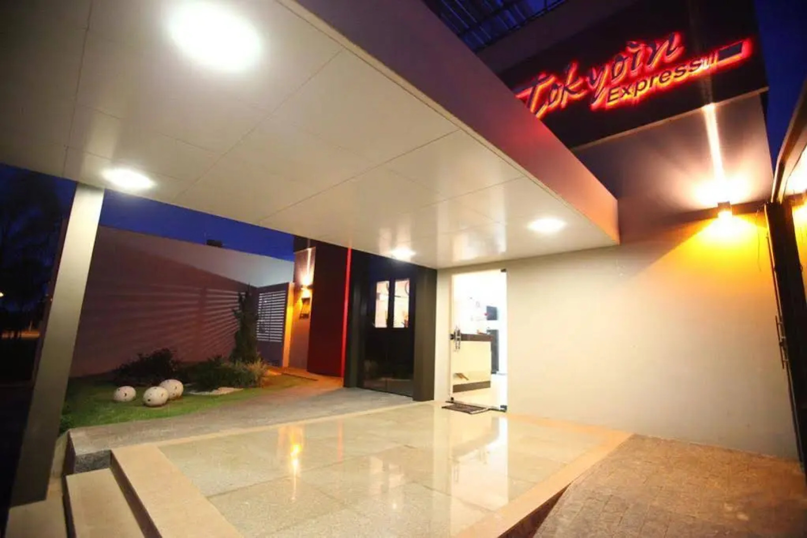 Tokyoin Express Hotel