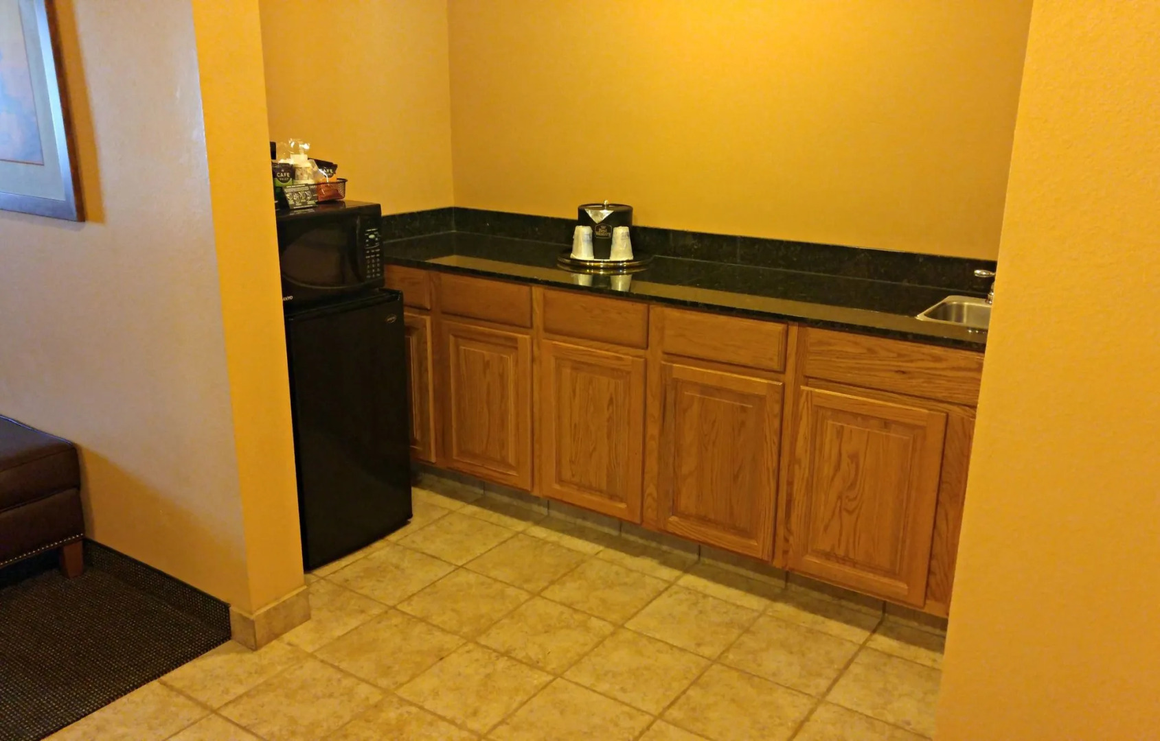 Best Western Plus Country Inn & Suites