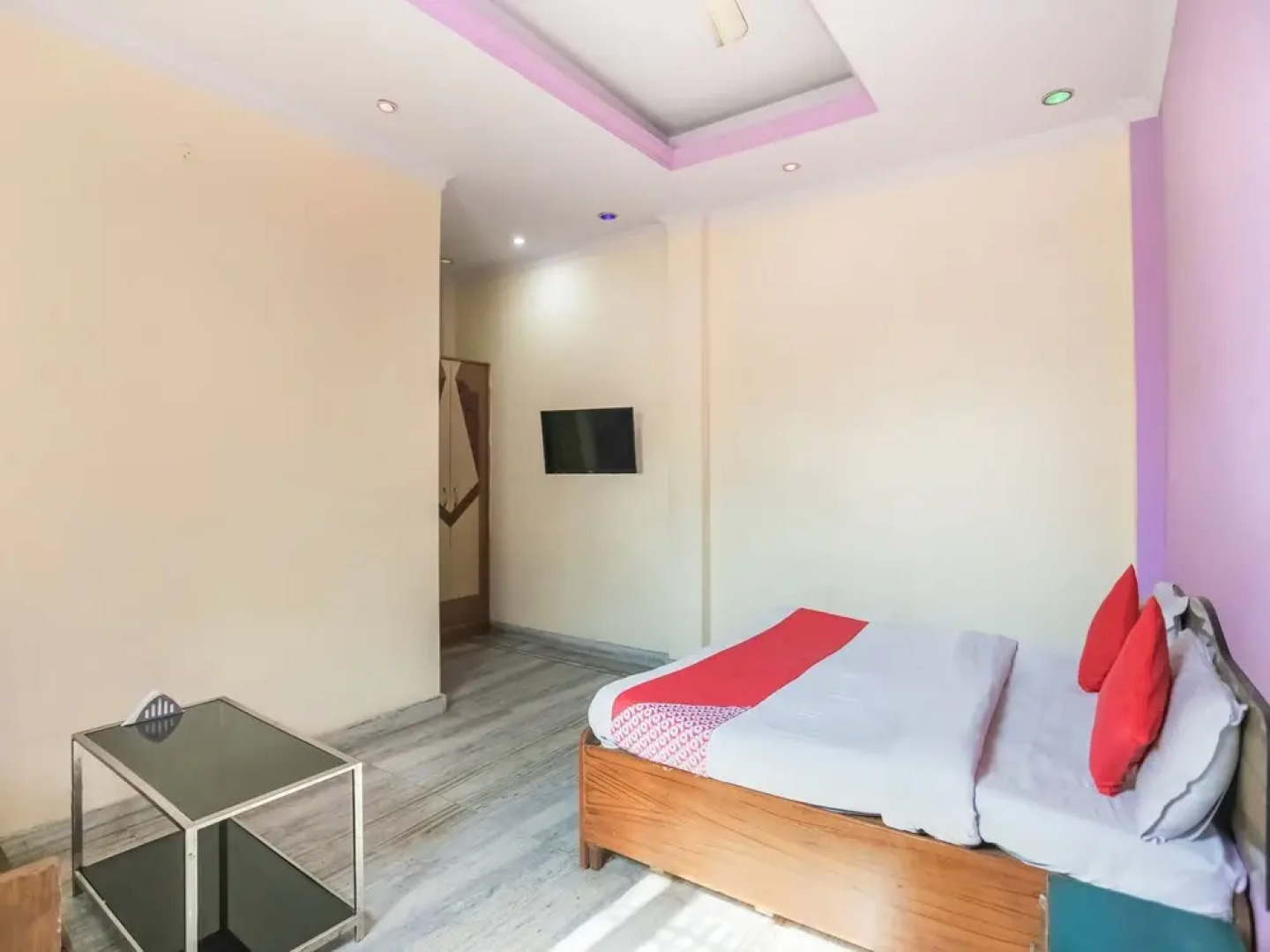 OYO 22577 Hotel City View