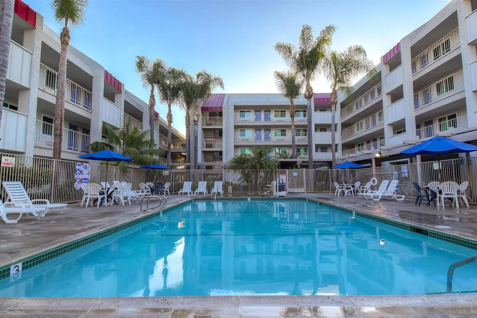 Motel 6 Anaheim Maingate