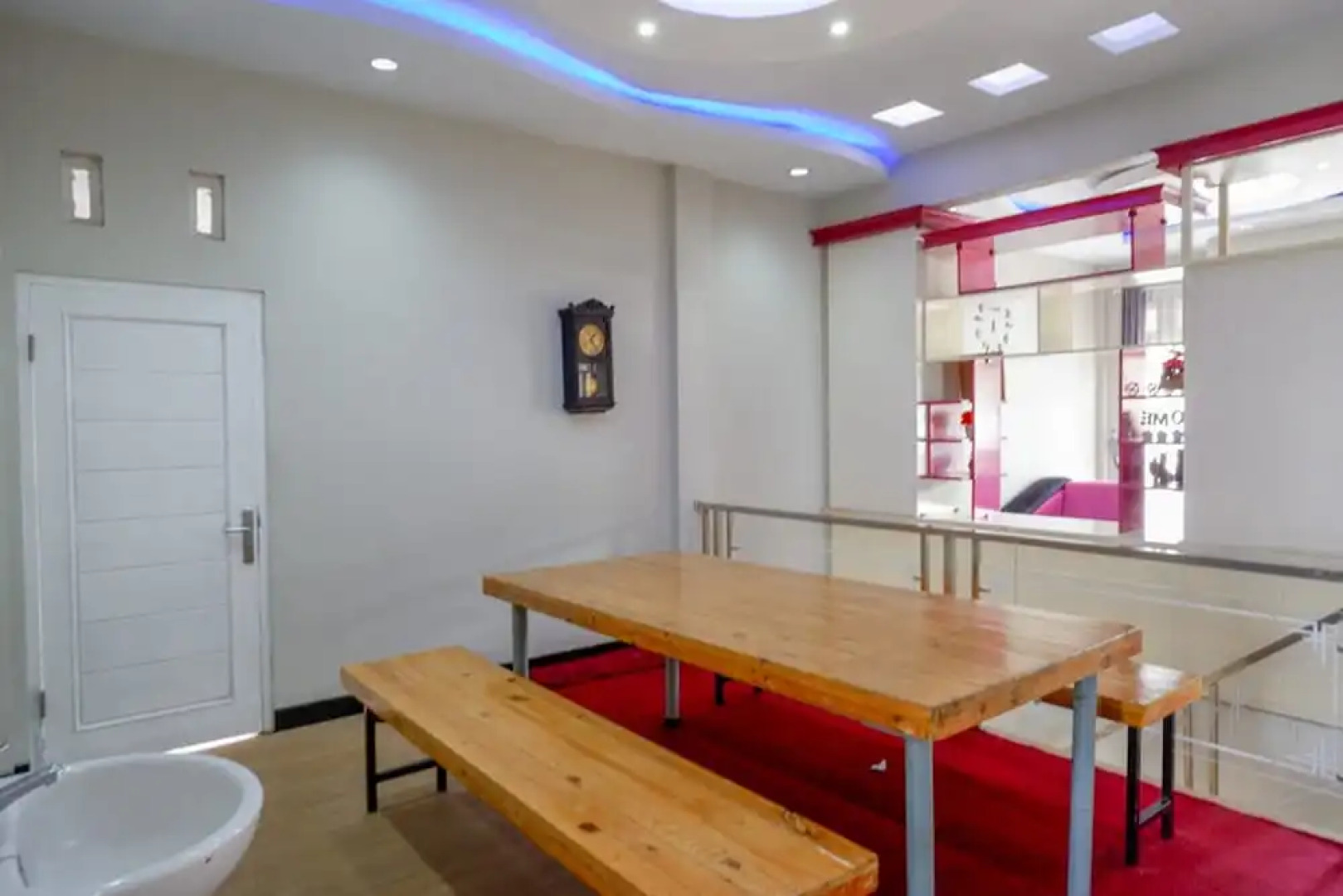 RedDoorz Syariah near Komplek Candi Arjuna Dieng