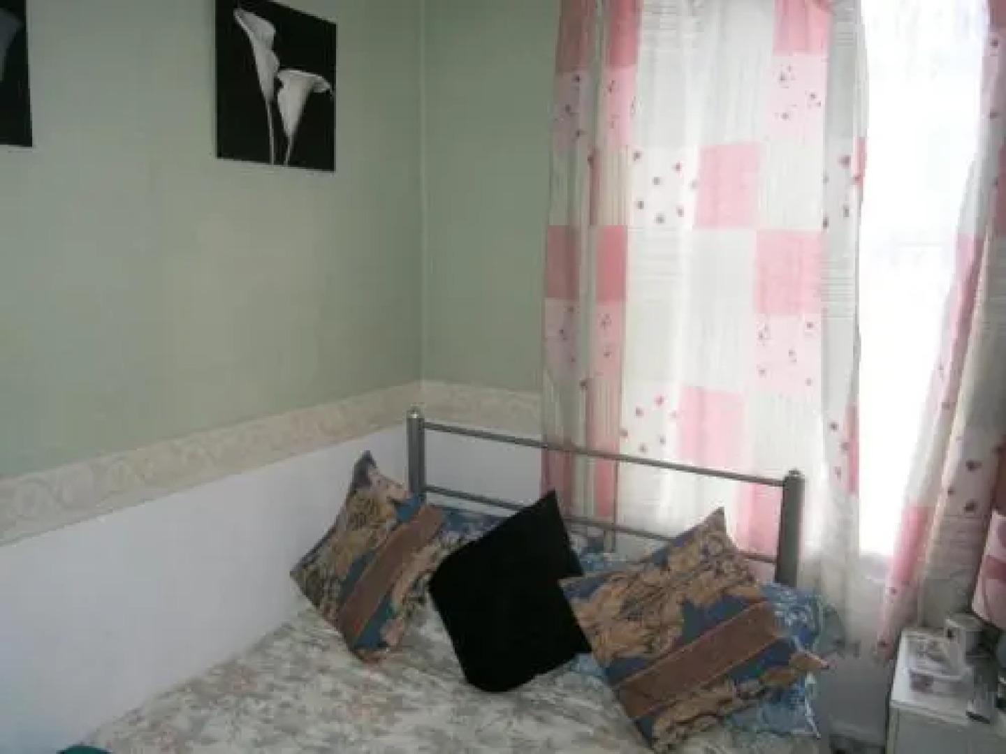 Guesthouse The Royale Hotel