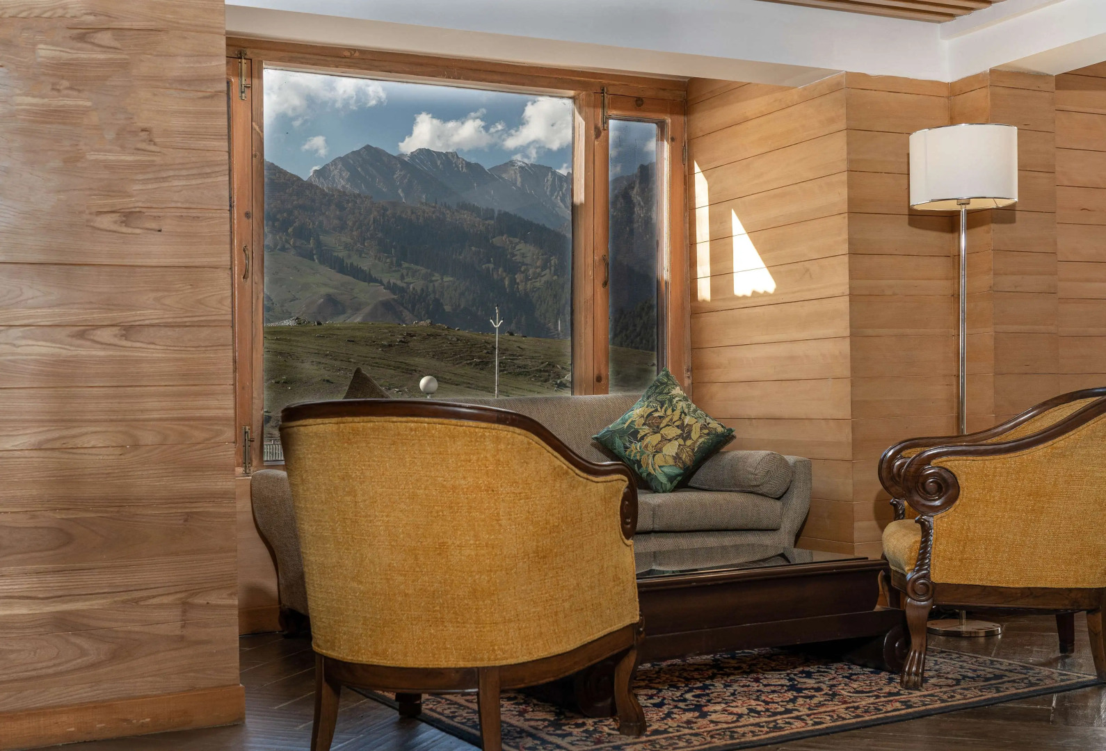 Country Inn & Suites by Radisson Sonamarg