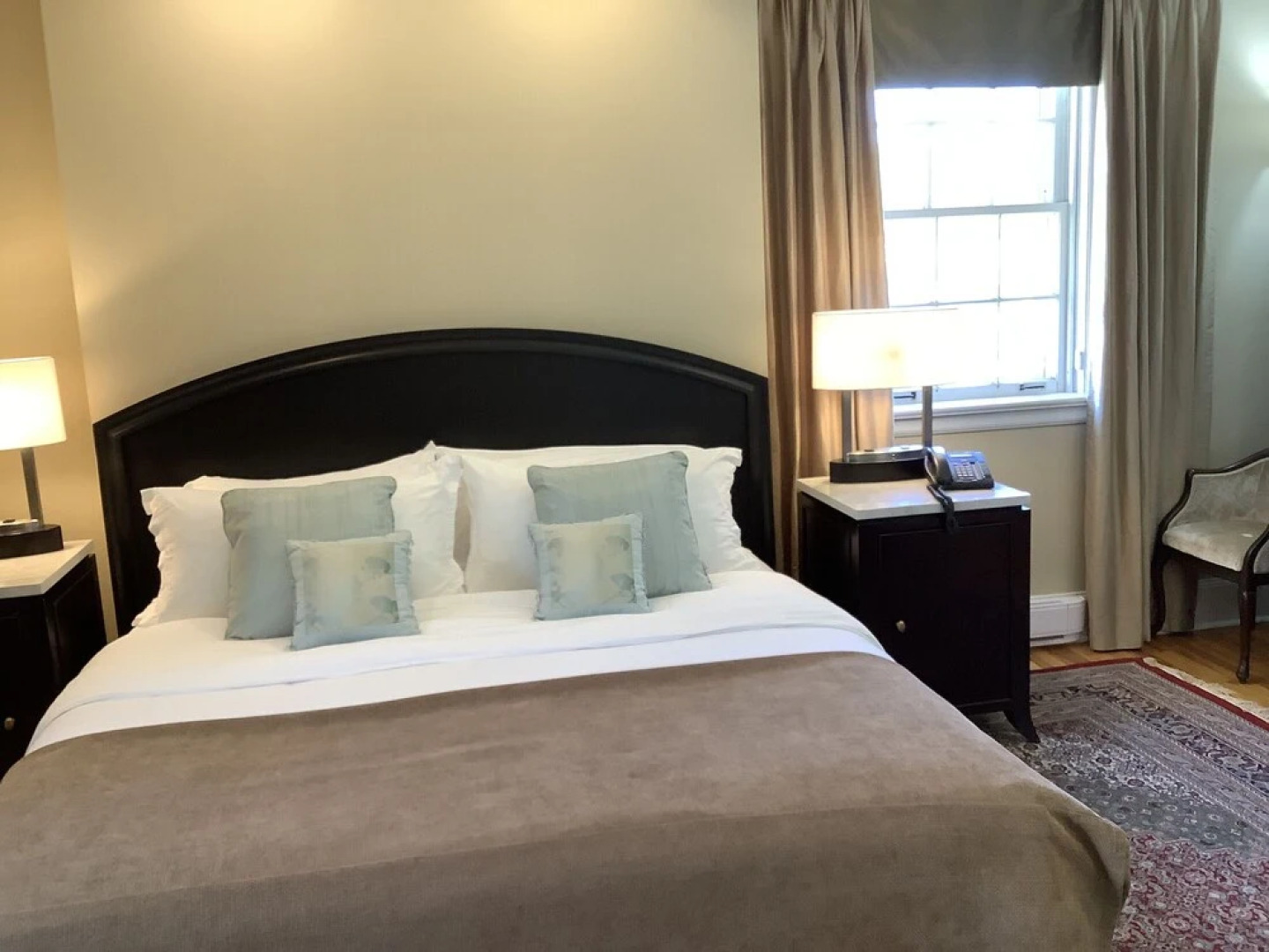 Manoir Chamberland (Adults Only, No Pets)