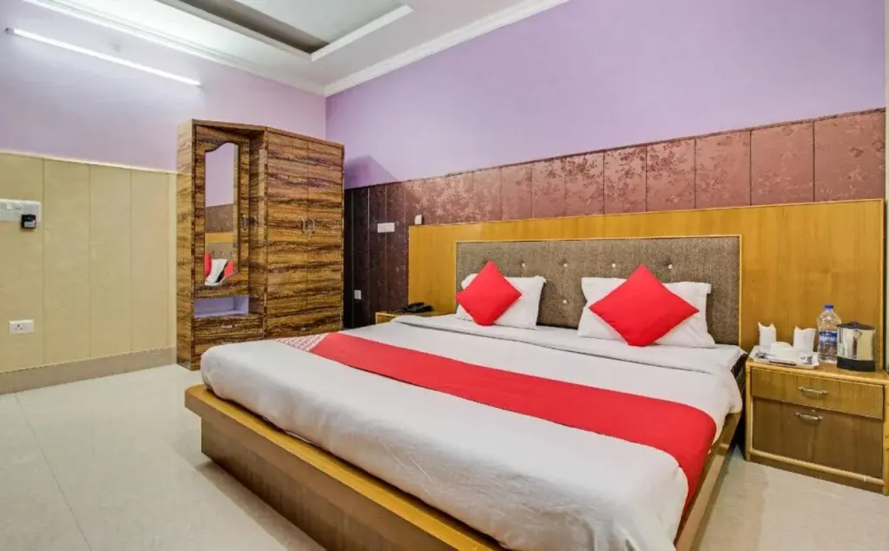 Hotel Ishant And Restaurant By OYO Rooms