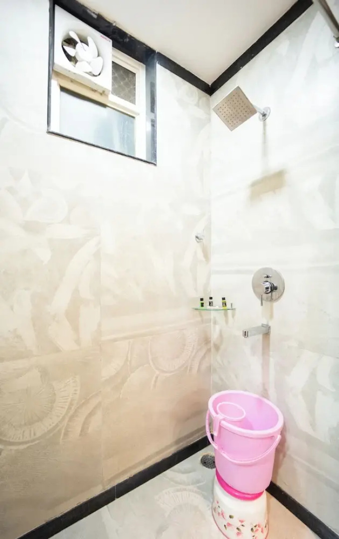 Hotel Sawamani and Restaurant