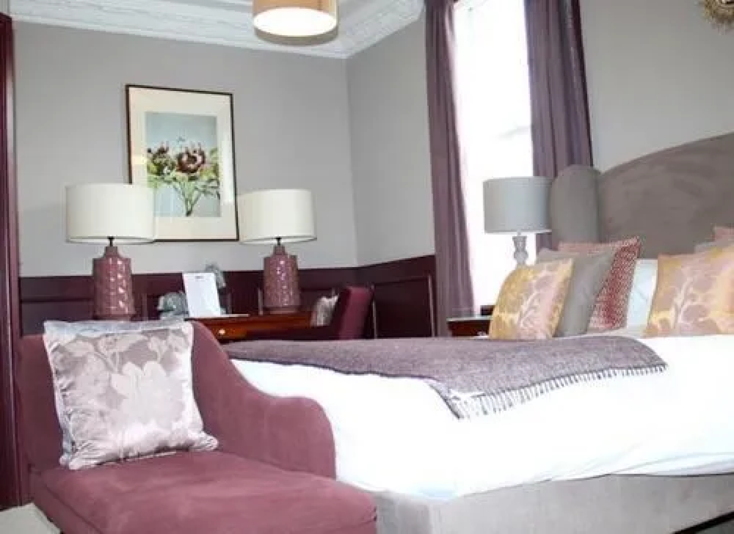 The Townhouse Hotel