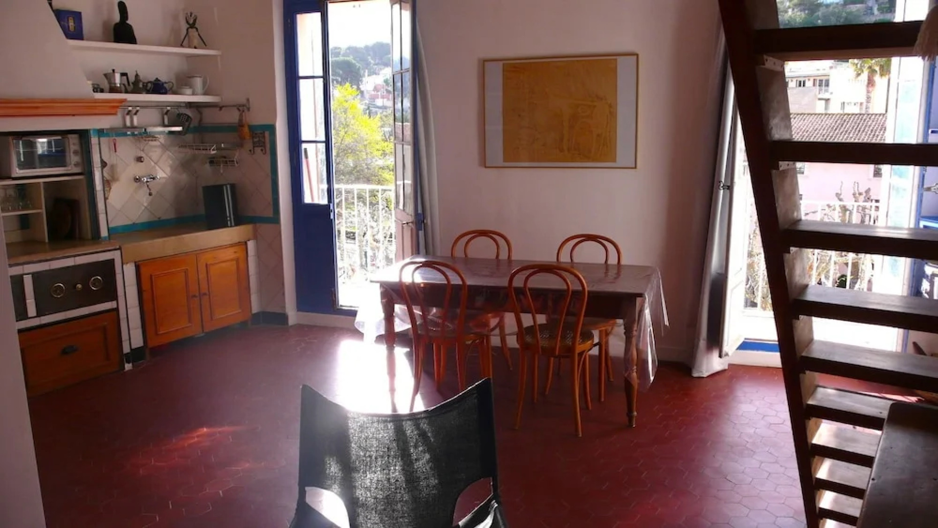 Le Central par Dodo-a-Cassis