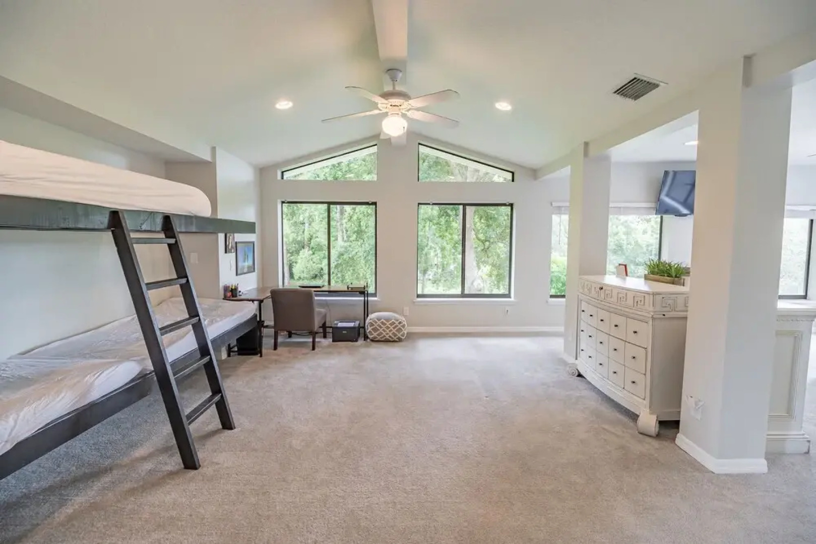 Spacious Country Estate