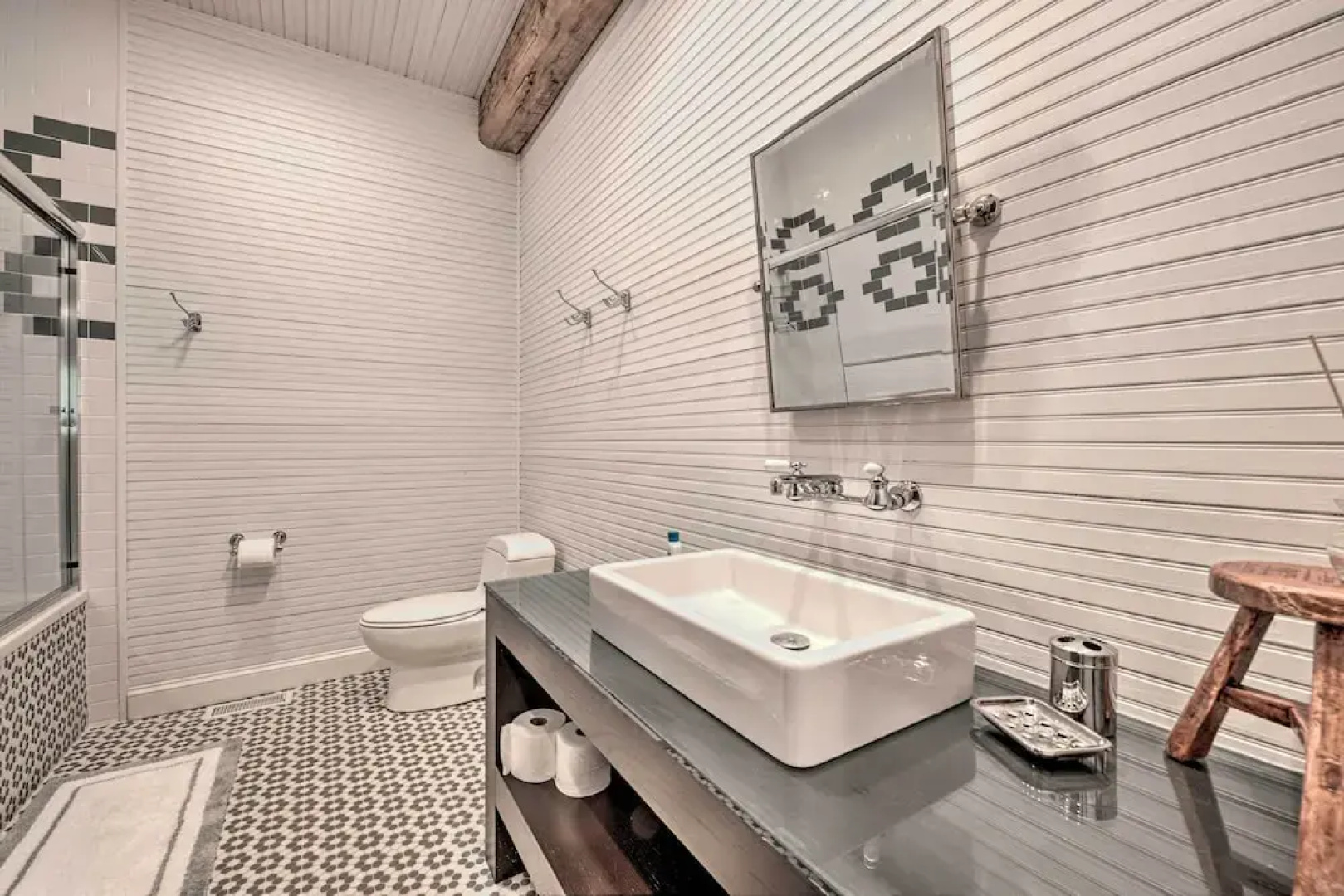 Luxe Barndominium w/ Home Gym, Theater, & More!