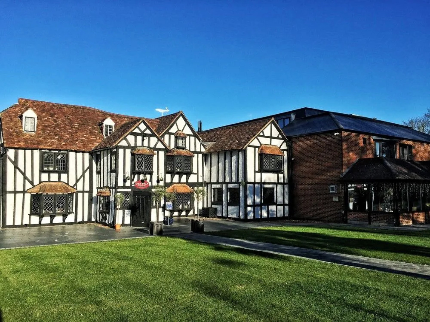 BEST WESTERN PLUS Donnington Manor Hotel