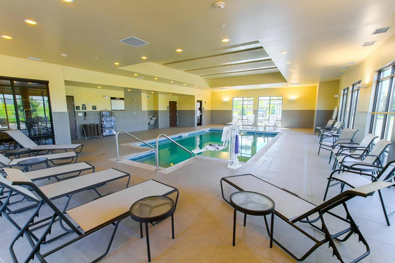 Hampton Inn DeKalb, IL