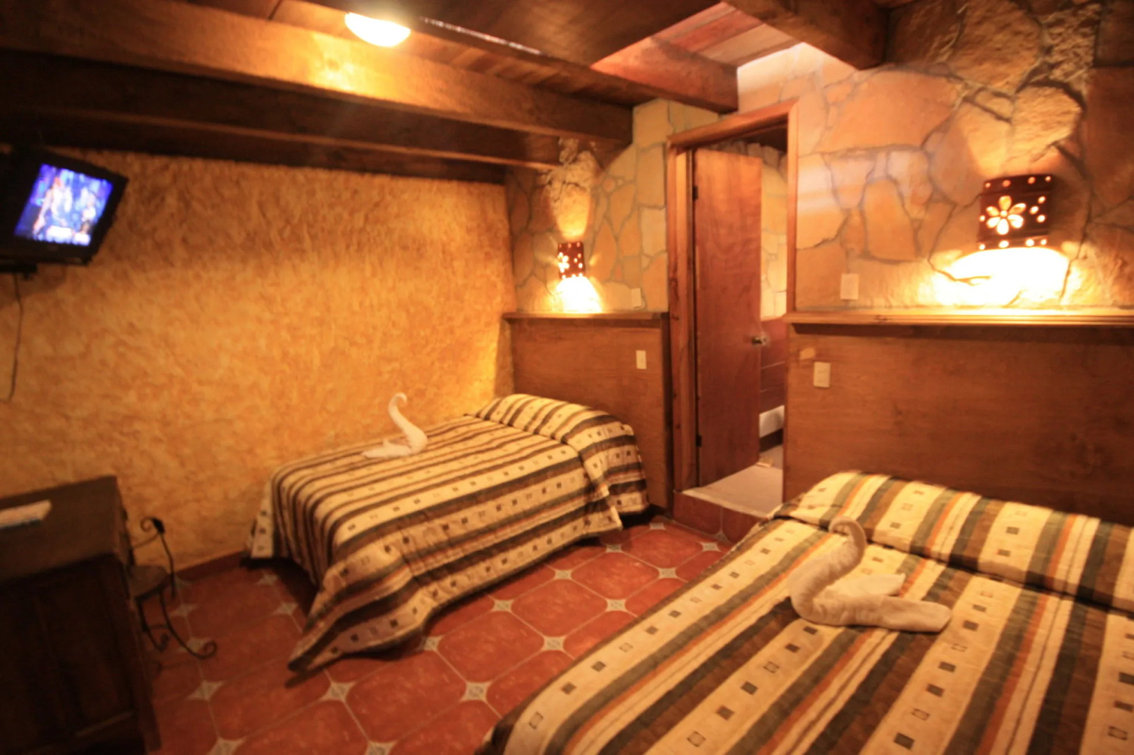 Hotel & Cava La Parroquia