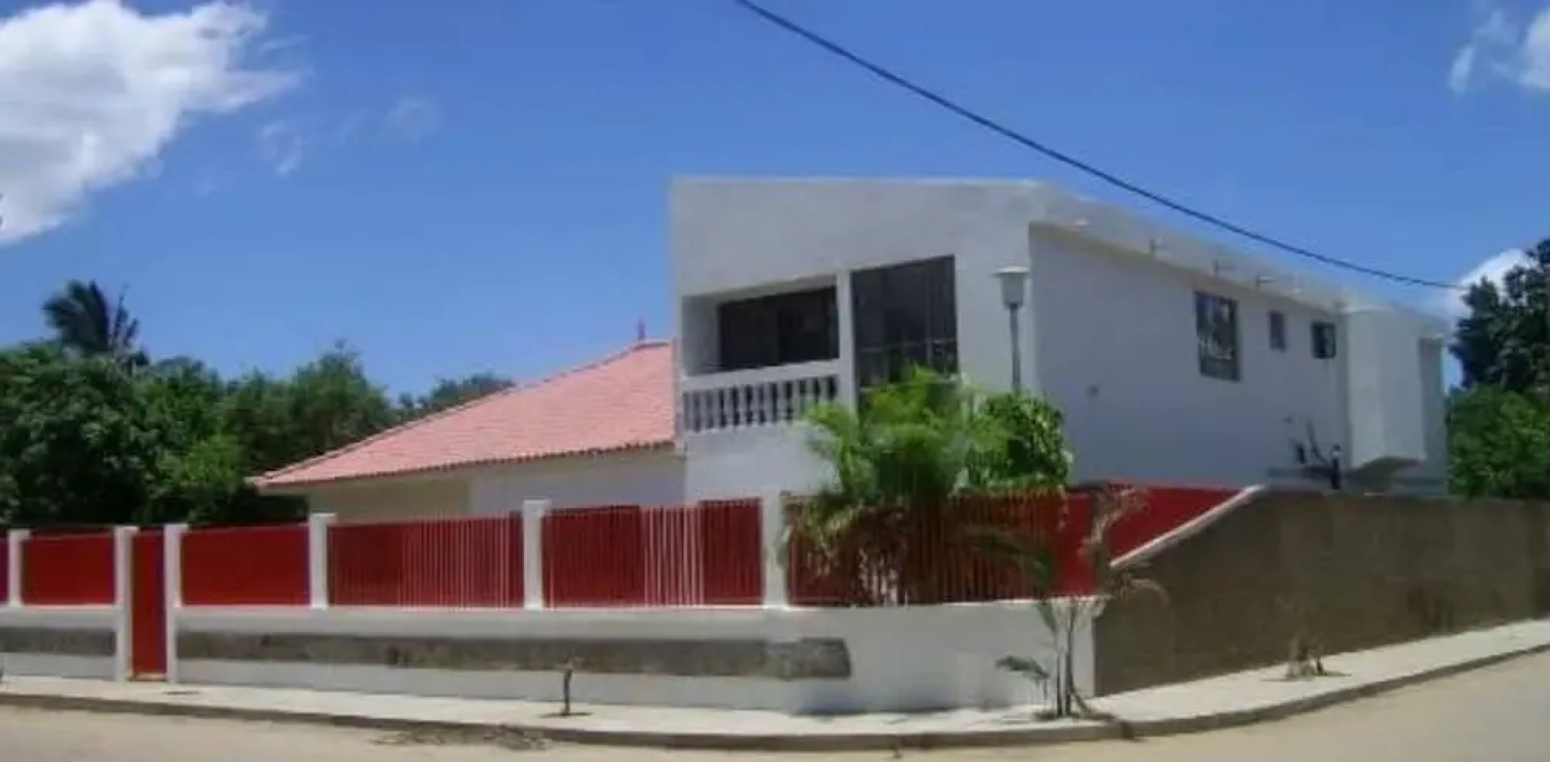 Gardens Lodge