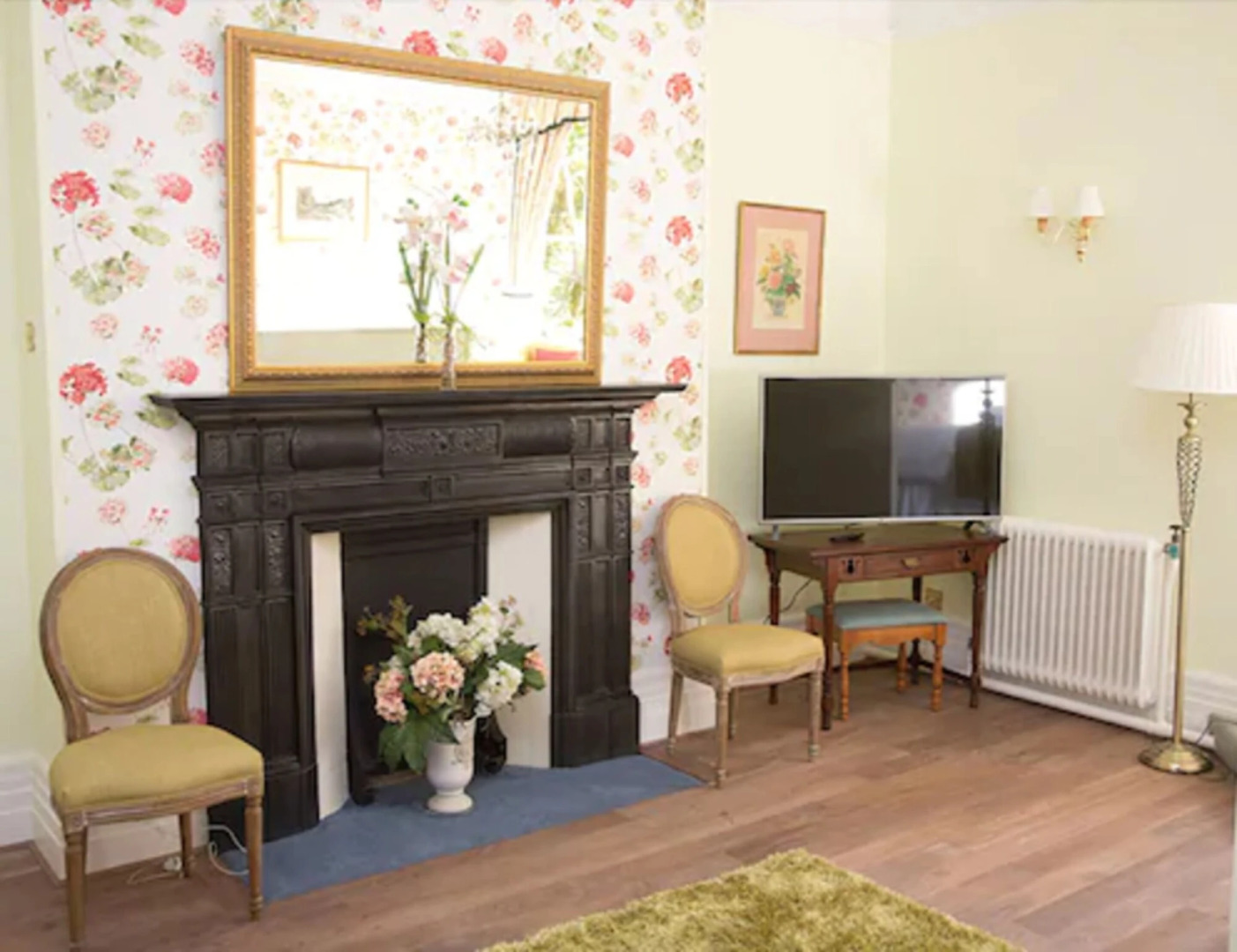 Woodland Manor Hotel