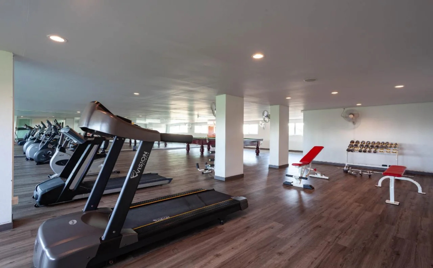 Курортный отель Baumancasa Beach Resort