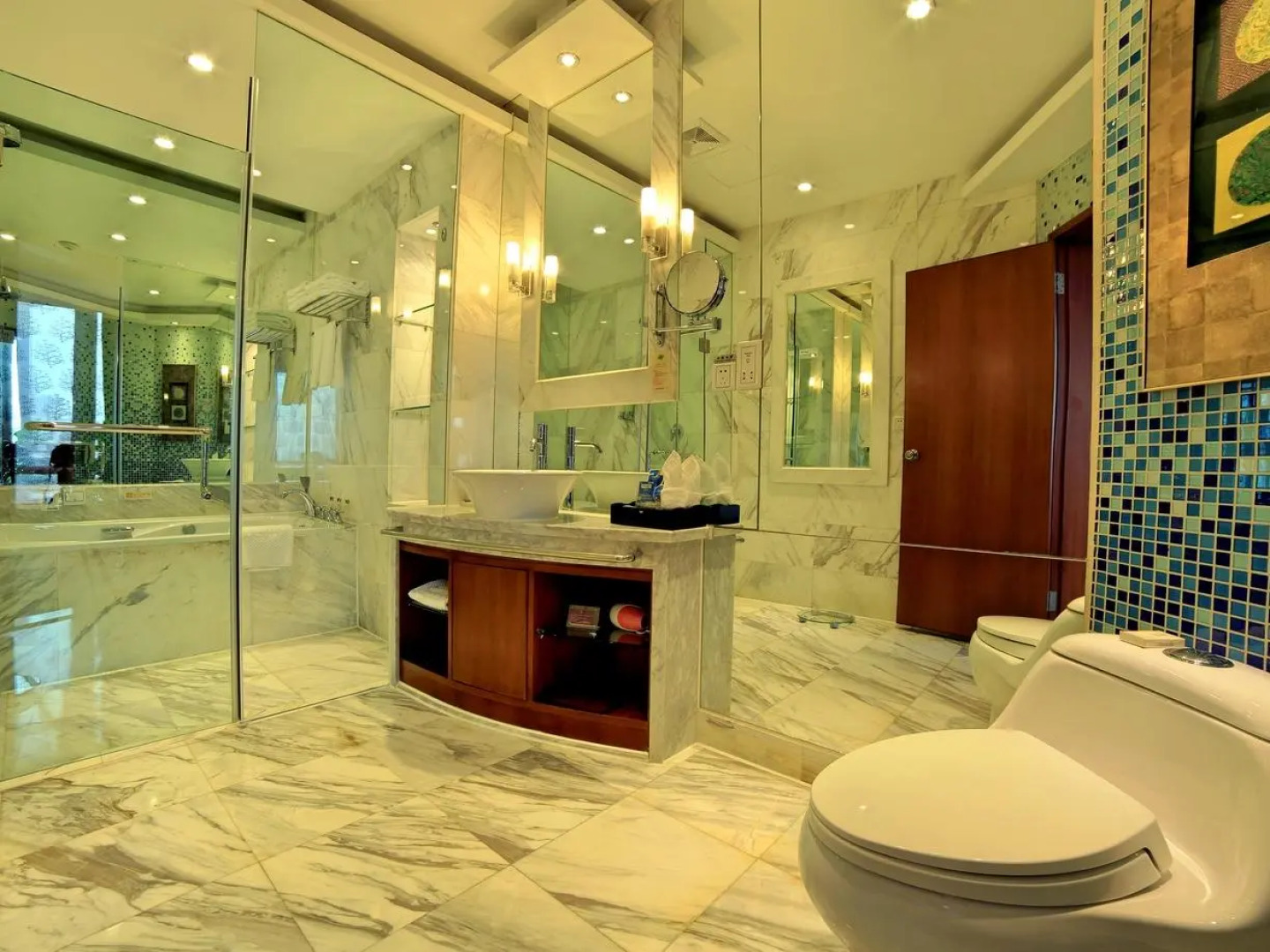 Gem Flower Jinyu Sunshine Hotel