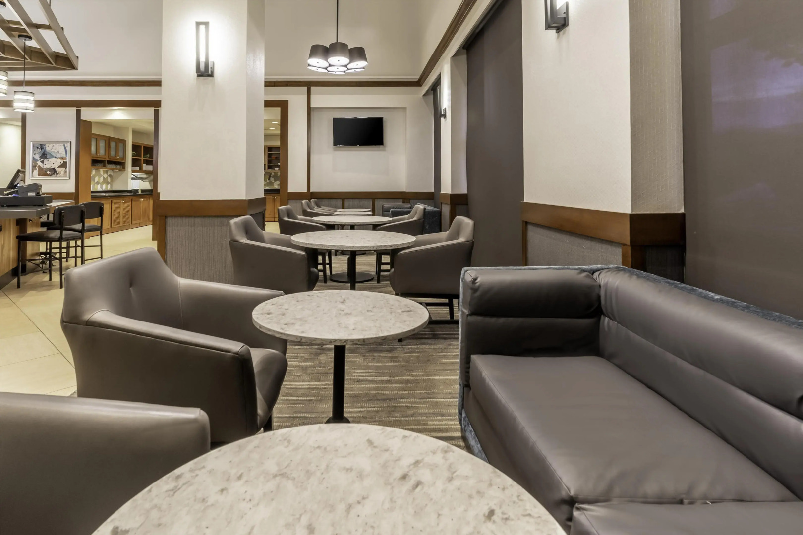 Hyatt Place Charlotte Airport / Billy Graham Parkway
