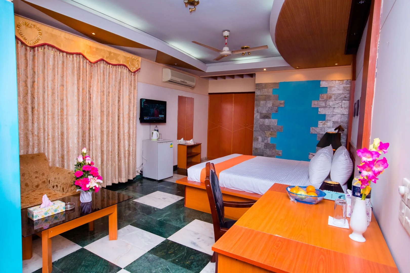 Hotel Golden Deer Ltd.