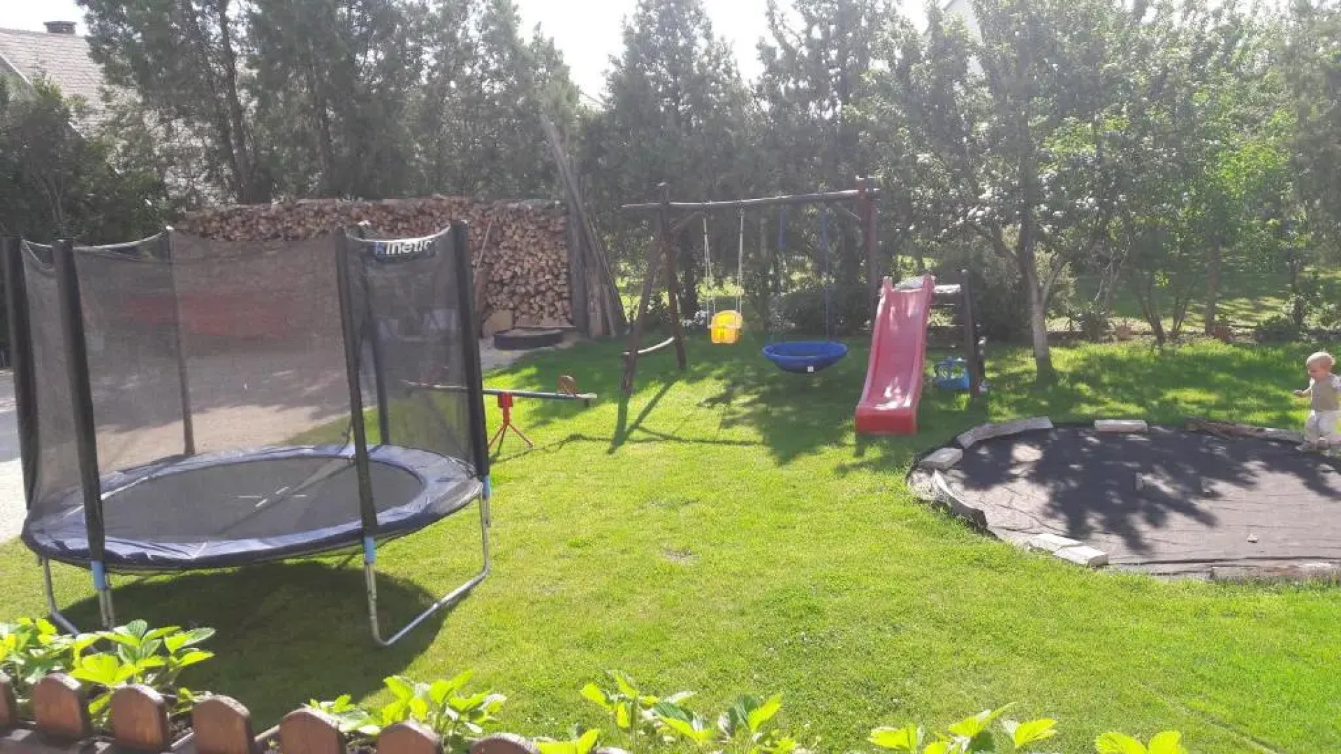 Balaton Apartmanház