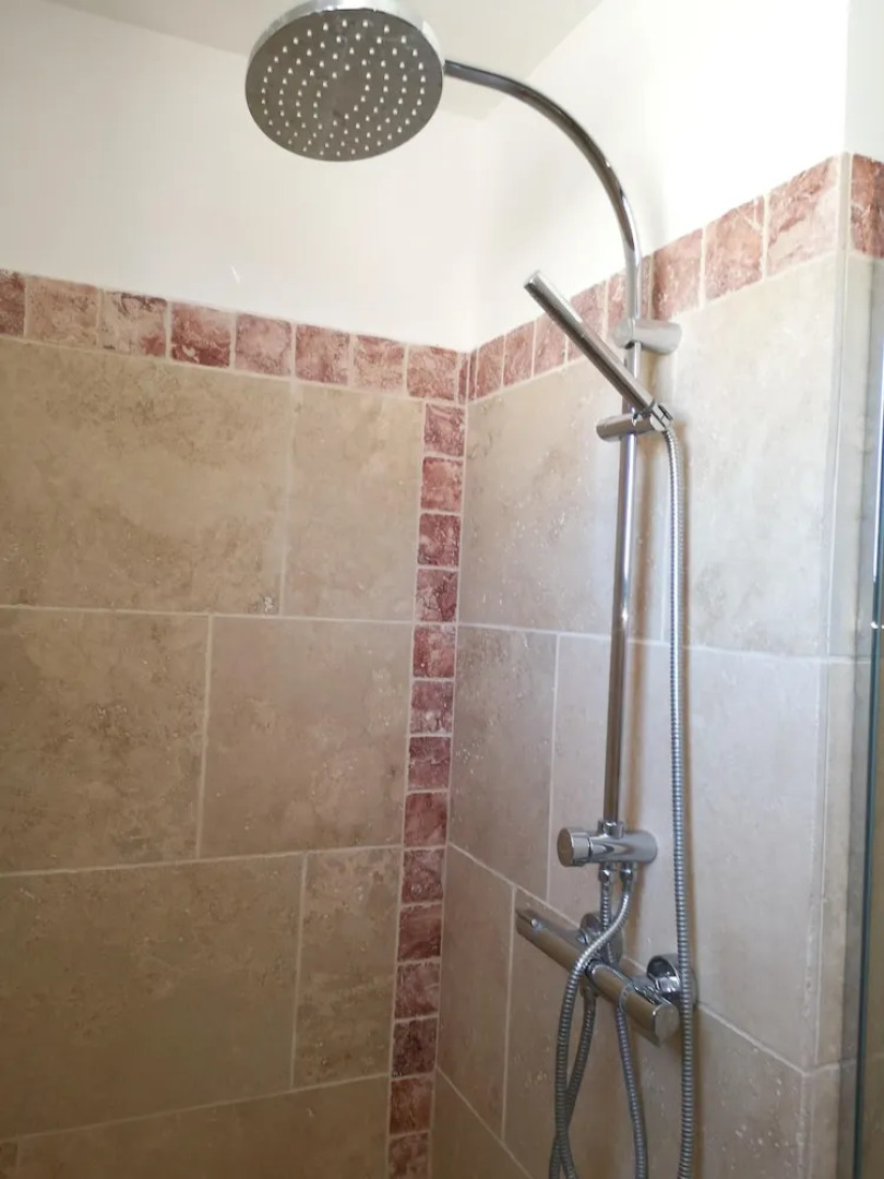 Apartment With 2 Bedrooms in Velaux, With Pool Access, Furnished Garde