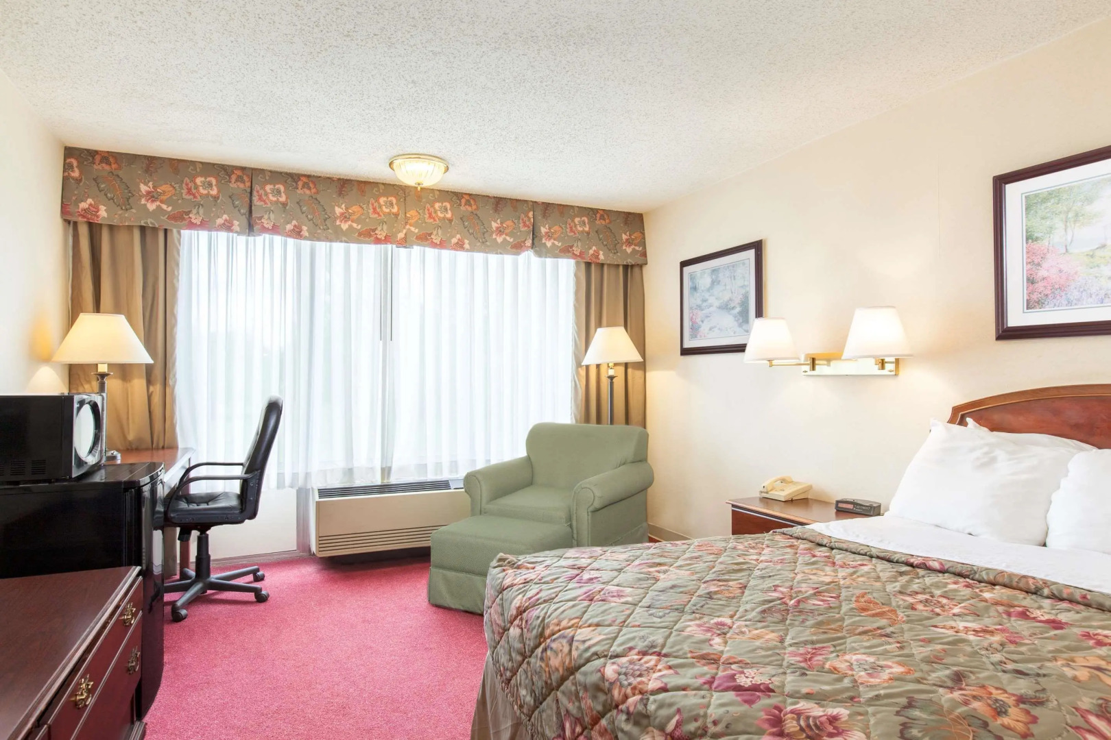 Days Inn Conference Center - Bridgewater