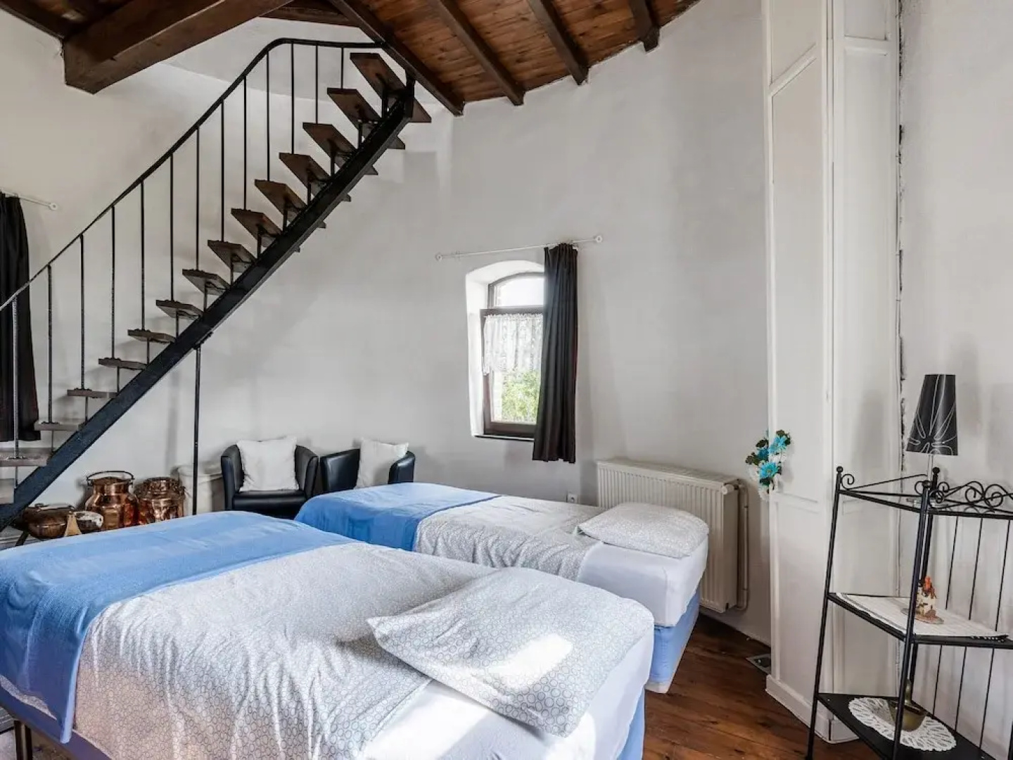 Charming Nieuwpoort Mill Retreat