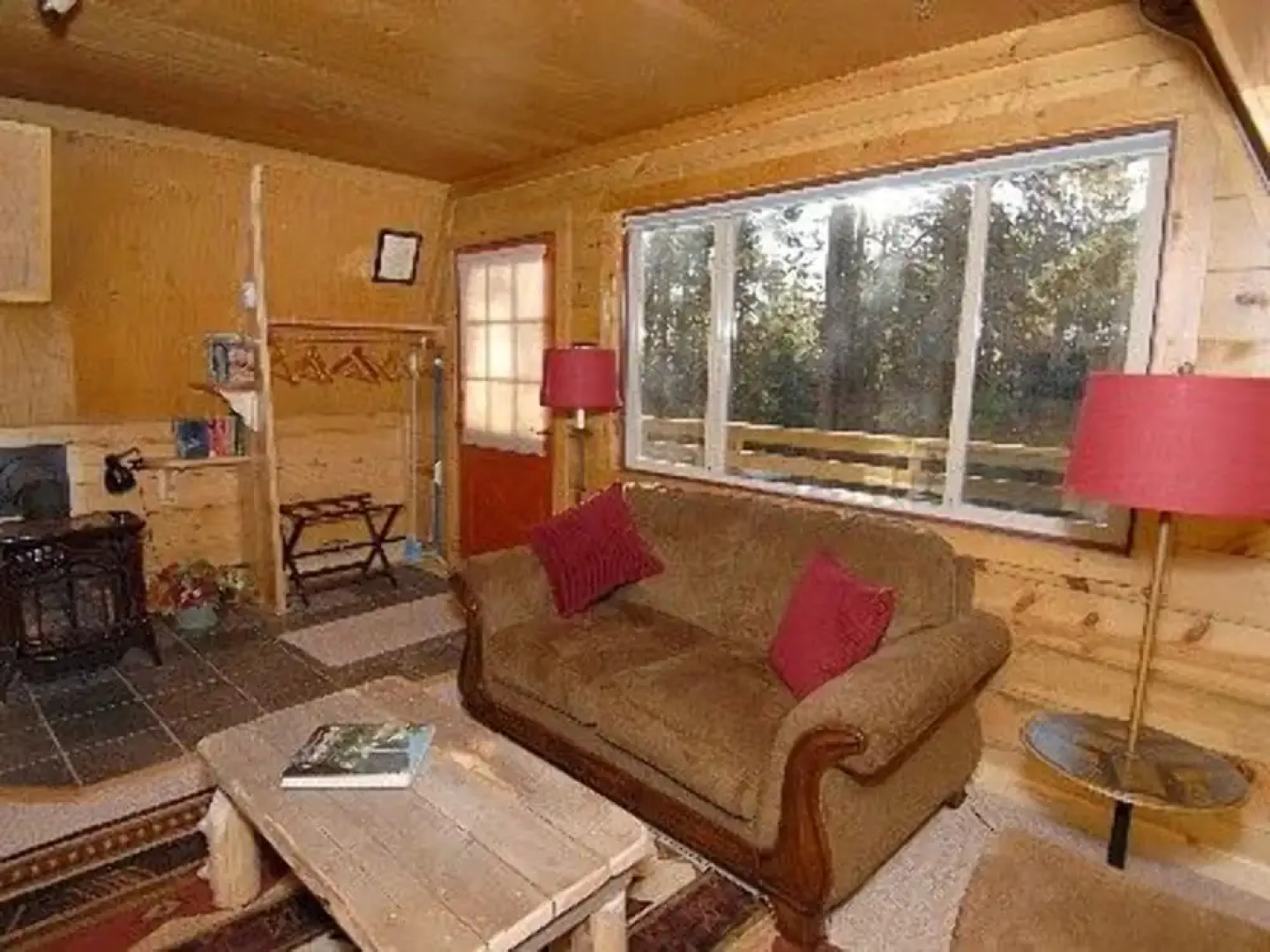 Secluded Chalet at Fawn Trail Junction