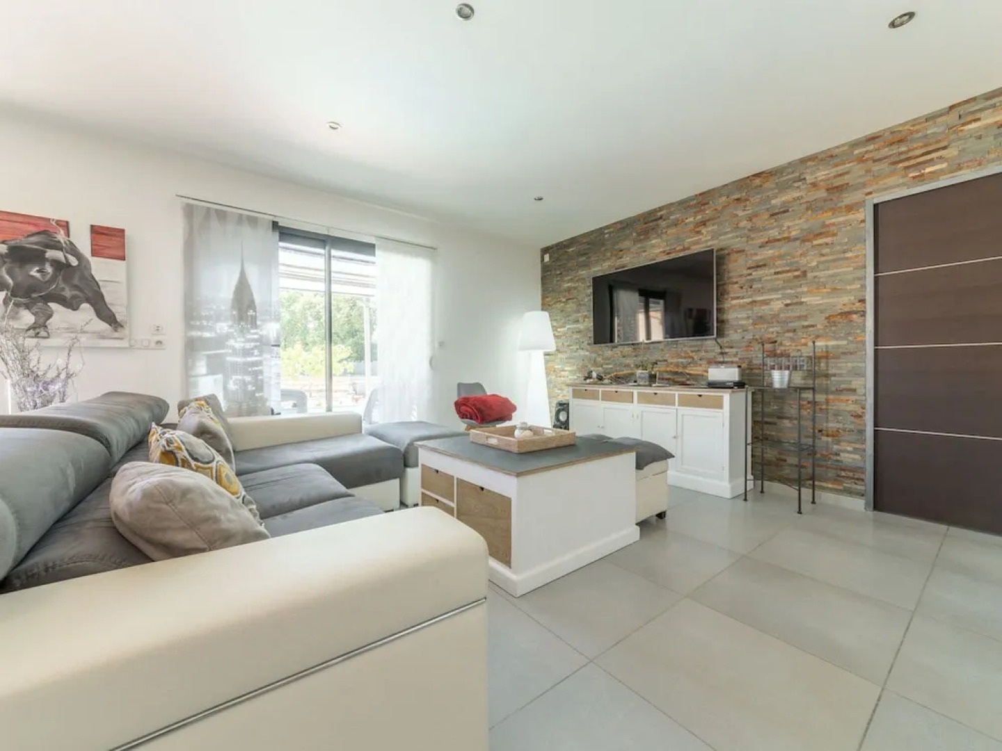 Serene Villa in Saint-Victor-la-Coste with Private Pool