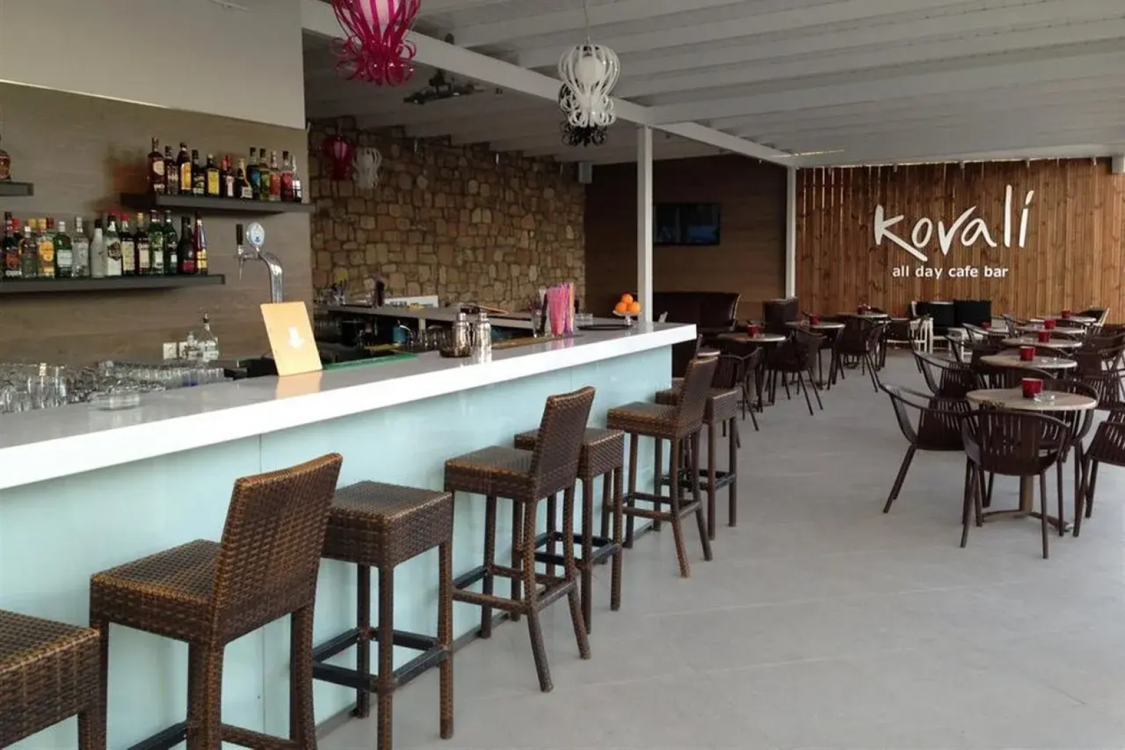 Lagomandra Hotel and Spa