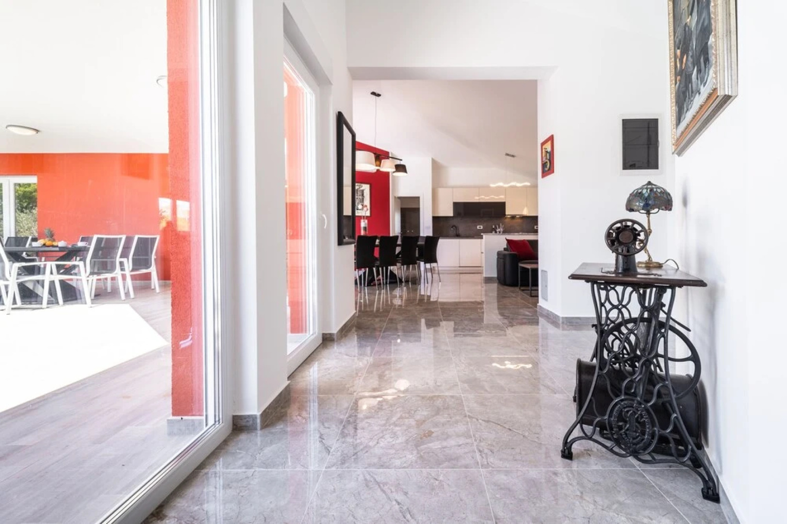 Modern Villa With Pool and Terrace