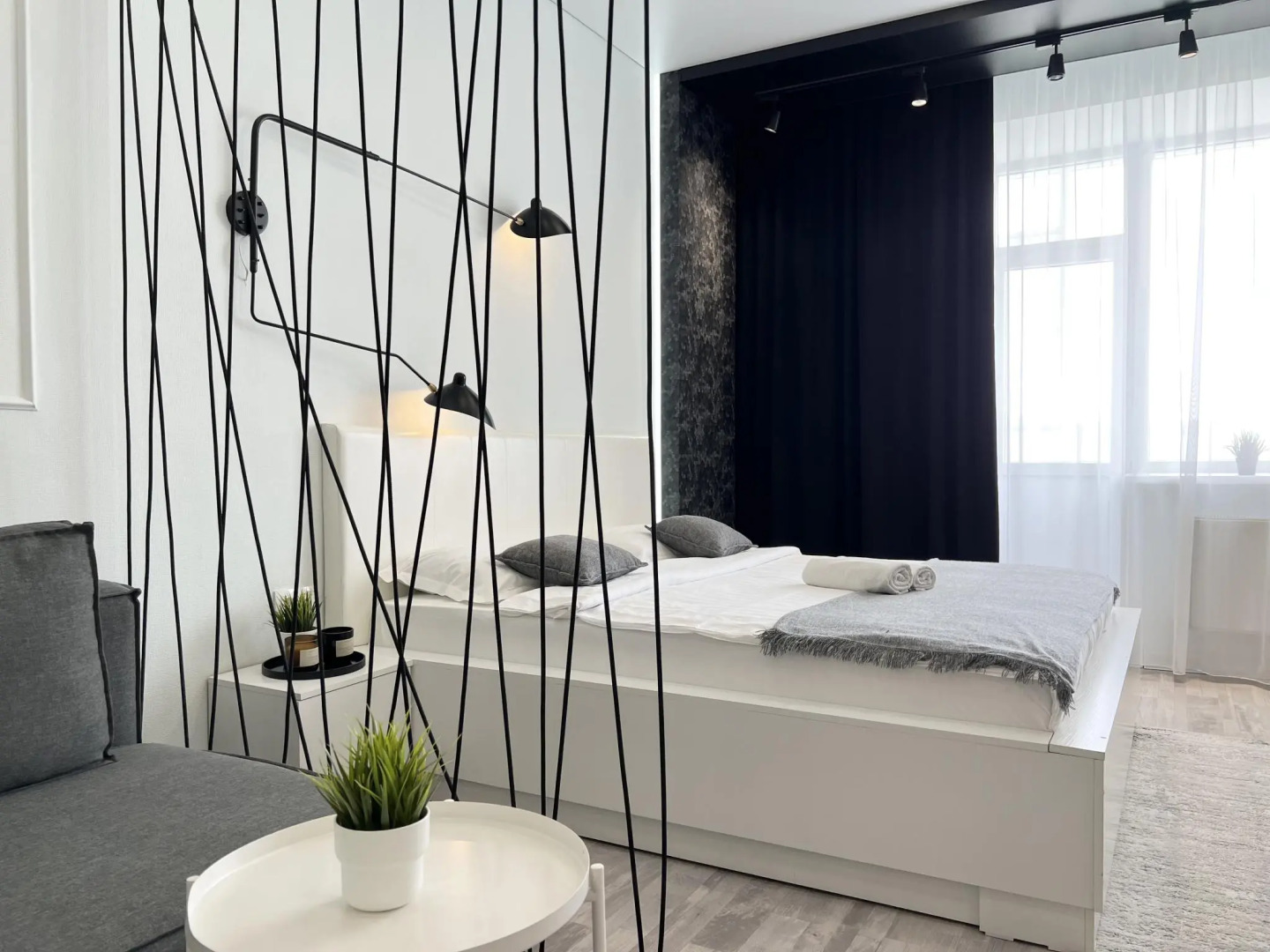 Live (Лайв) на улице Генерала Дюсенова 2/2