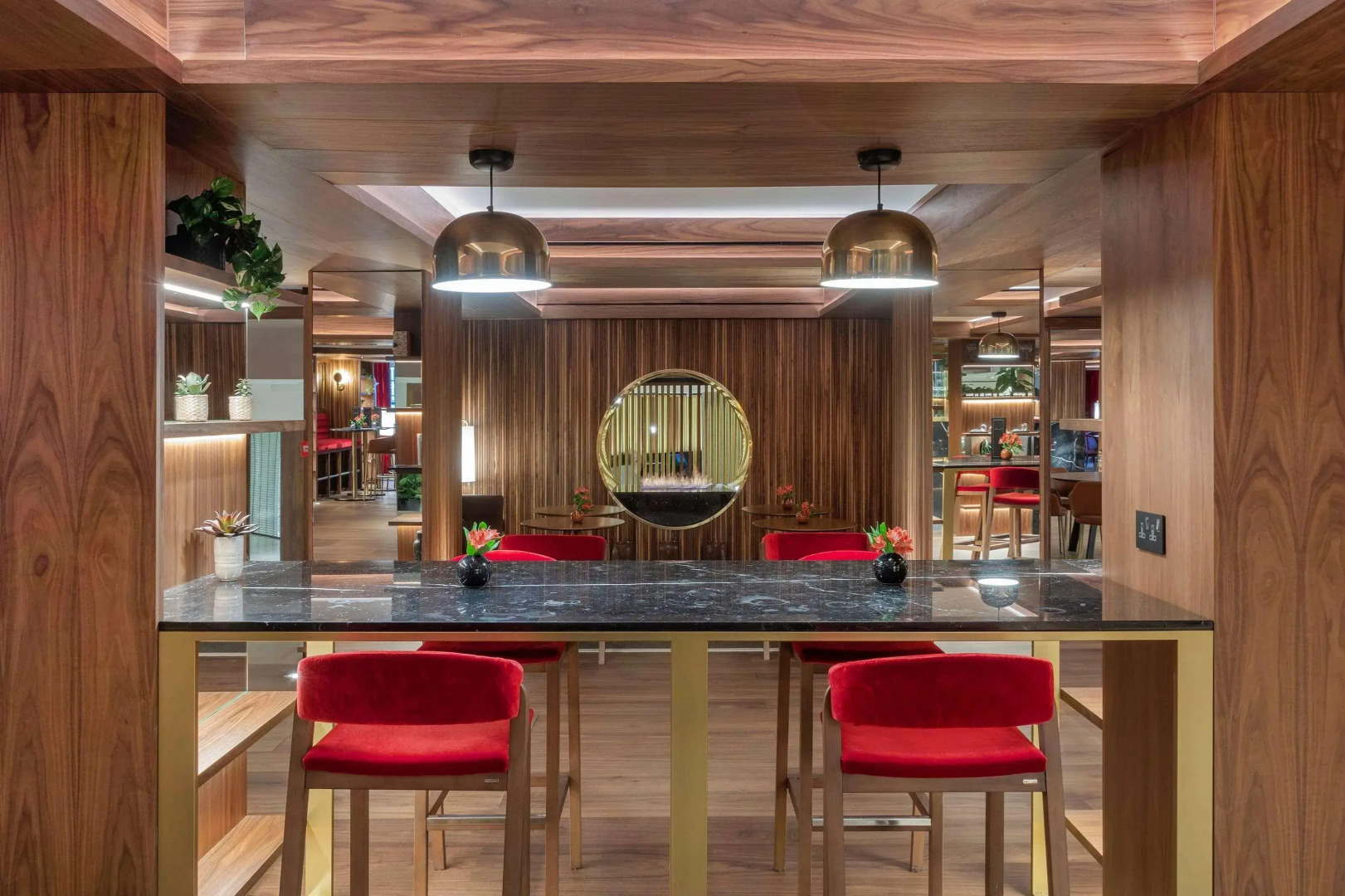 Melia White House Apartments