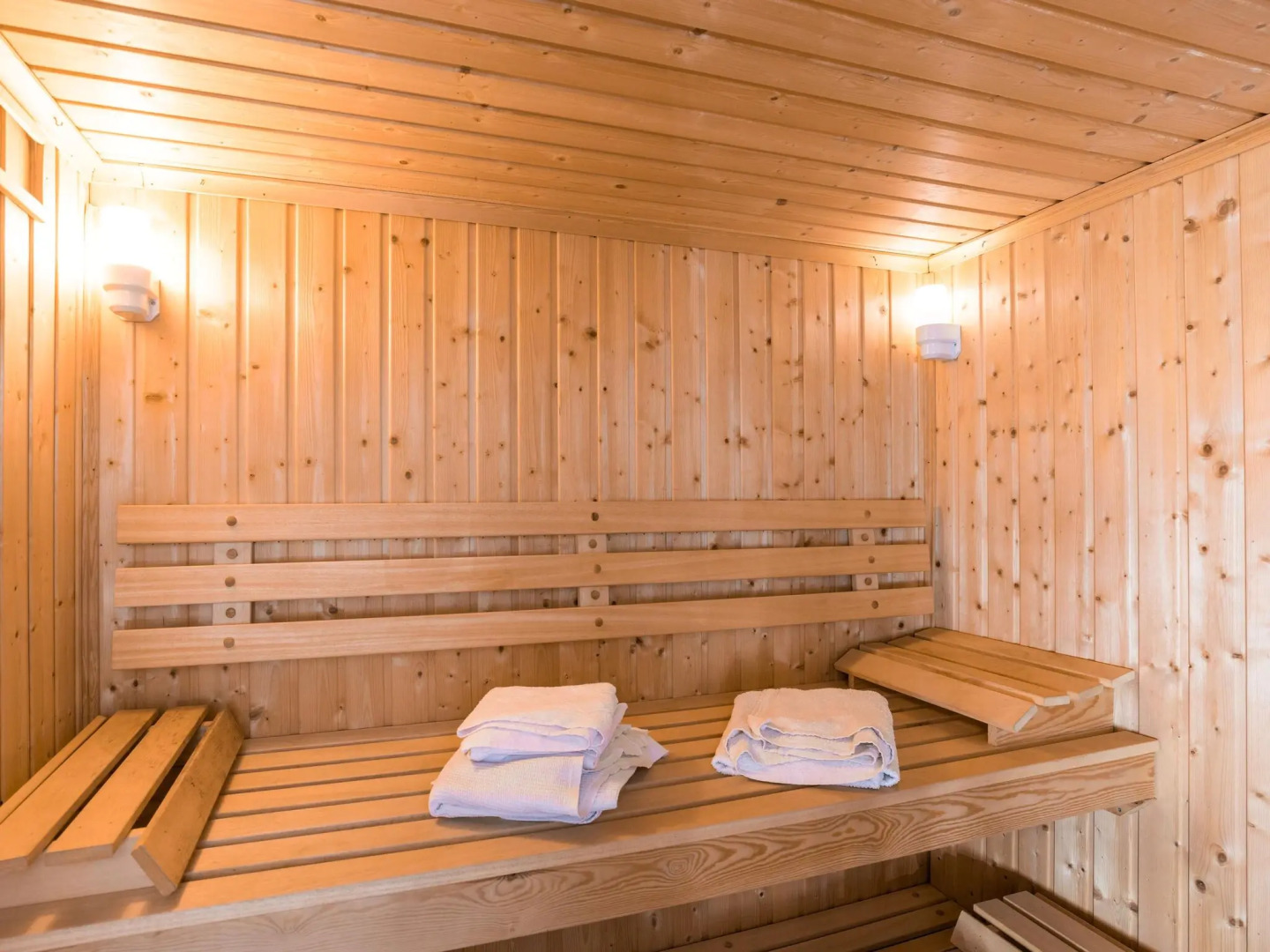 Alluring holiday home in Assoro with private pool