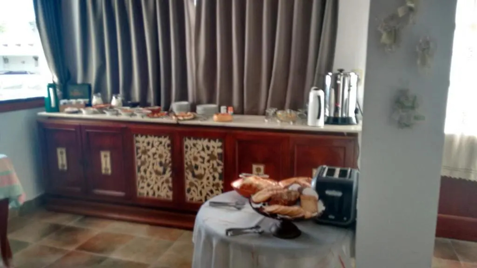 Hotel Portal del Santo