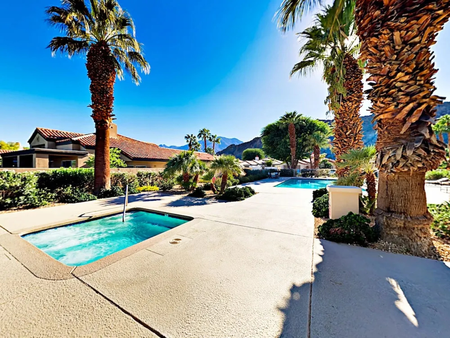56120 Riviera House 4 Bedrooms 4.5 Bathrooms Home