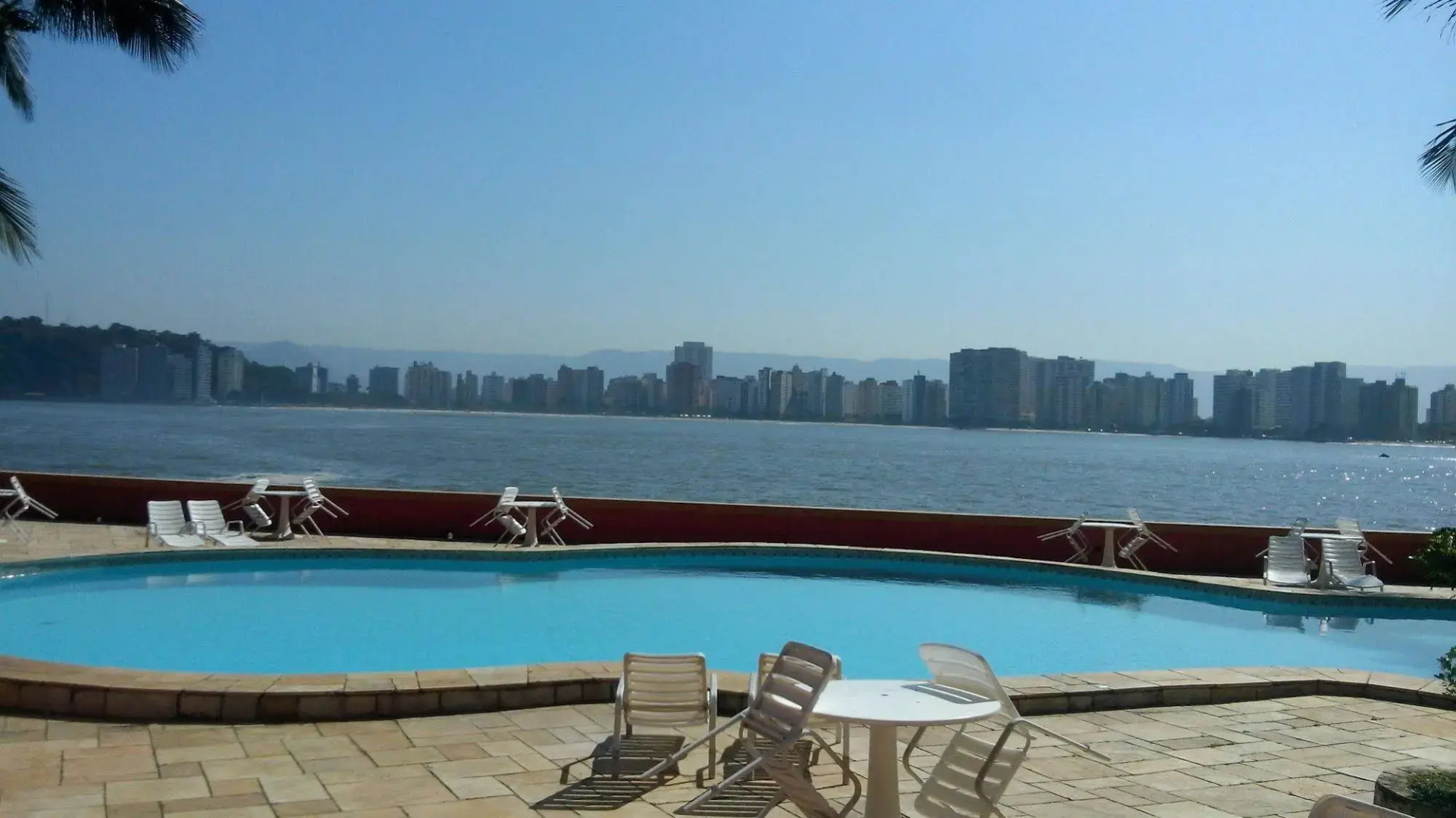 Ilha Porchat Hotel