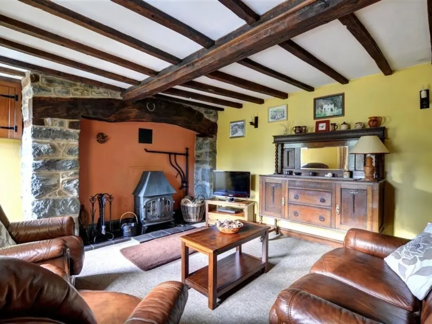 Llanerfyl Llanfair Caereinion