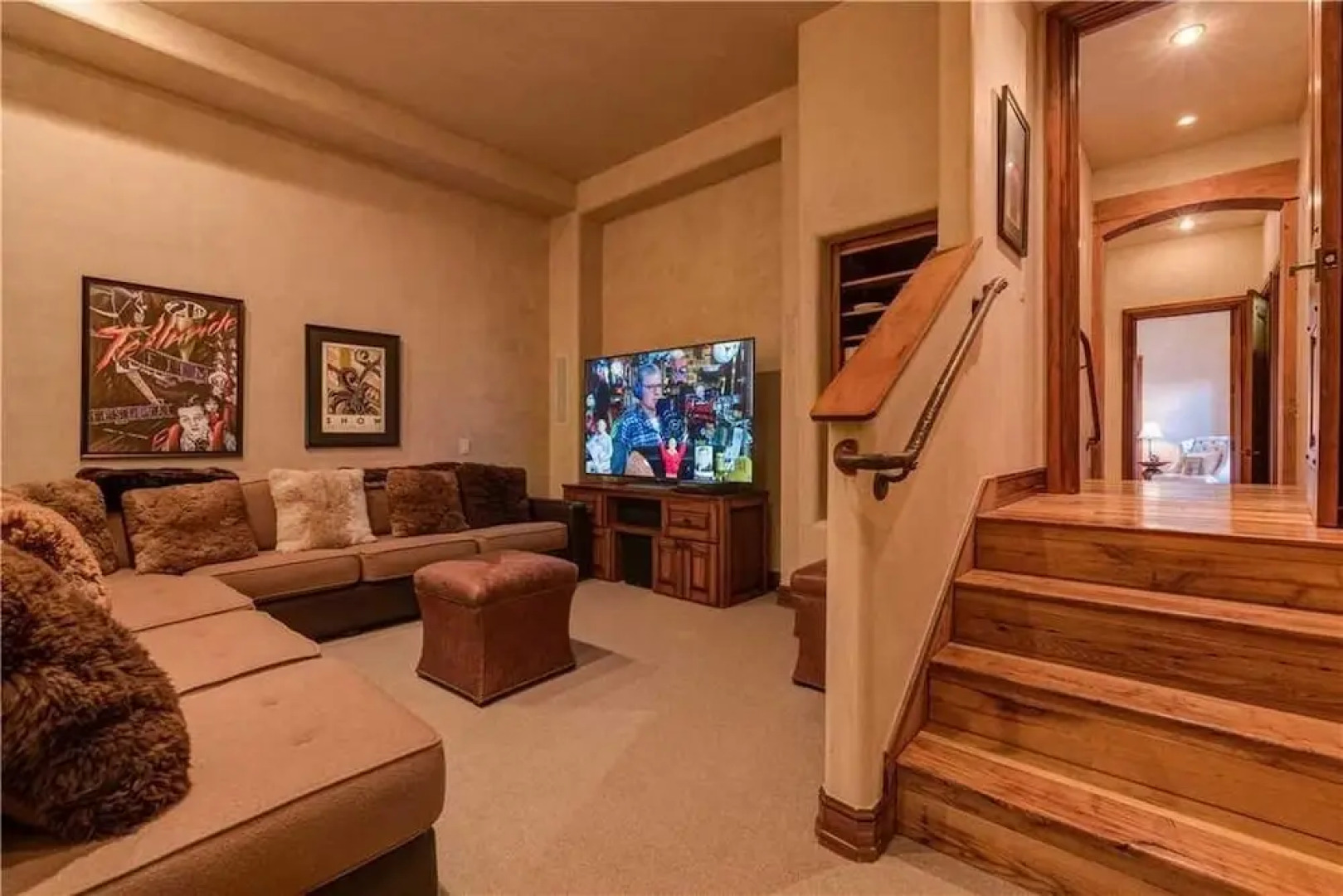 See Forever Summit Cabin 152