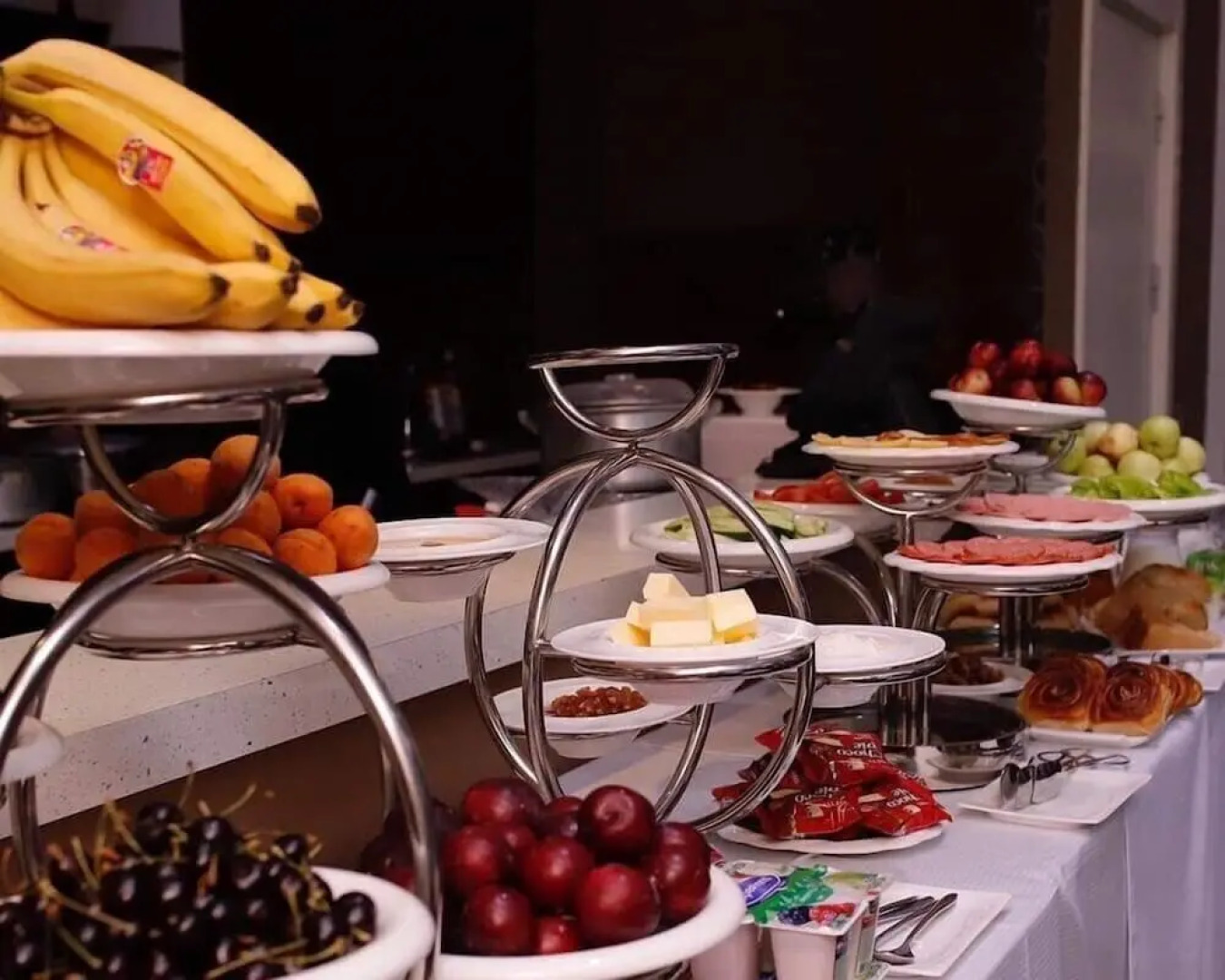 Отель Karon Palace