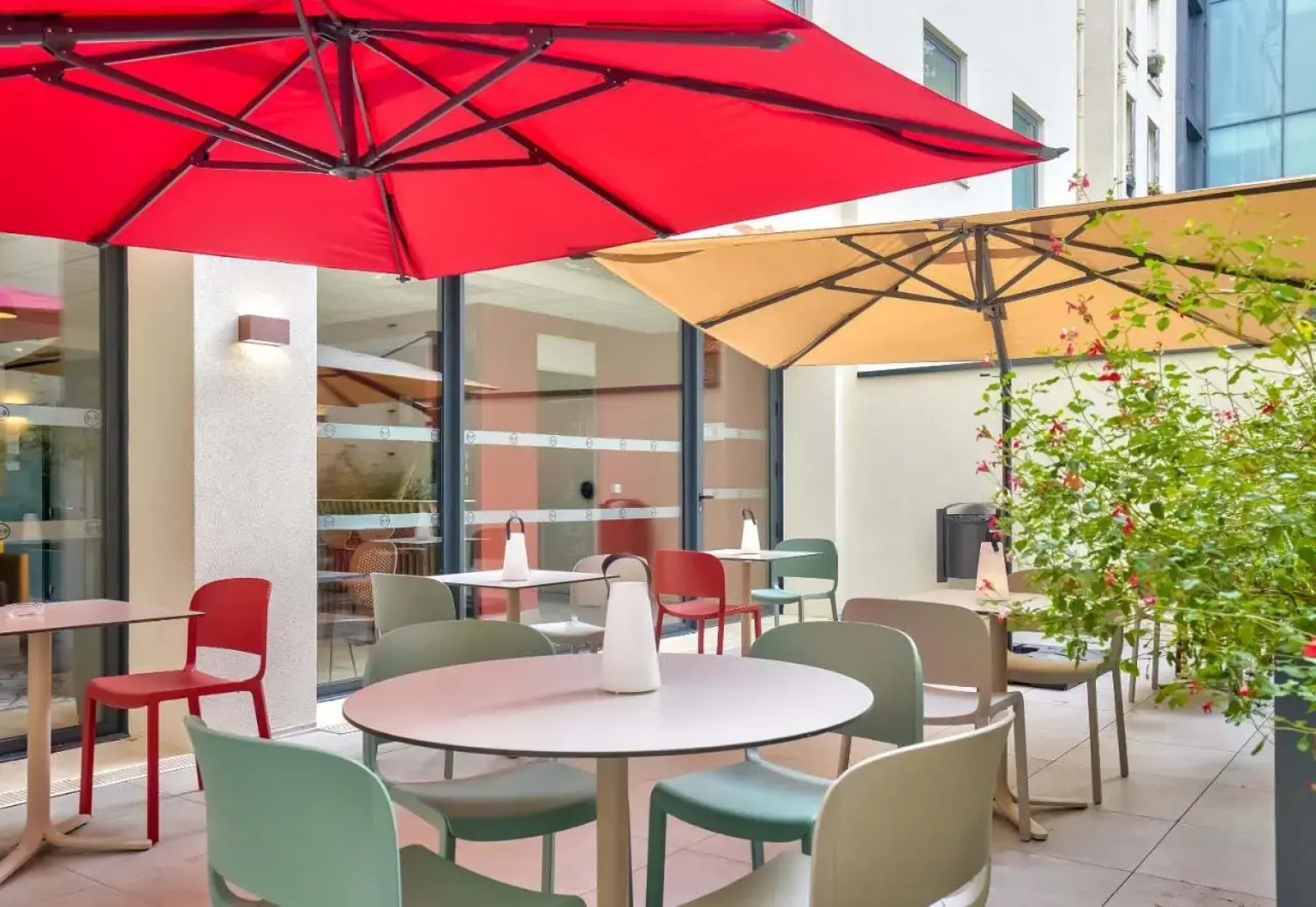 B&B HOTEL Paris Porte d'Orléans