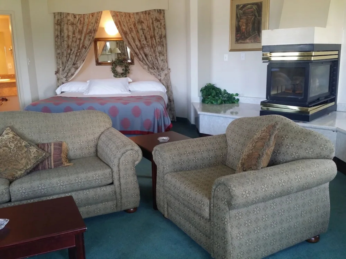 Tamarack Motor Inn