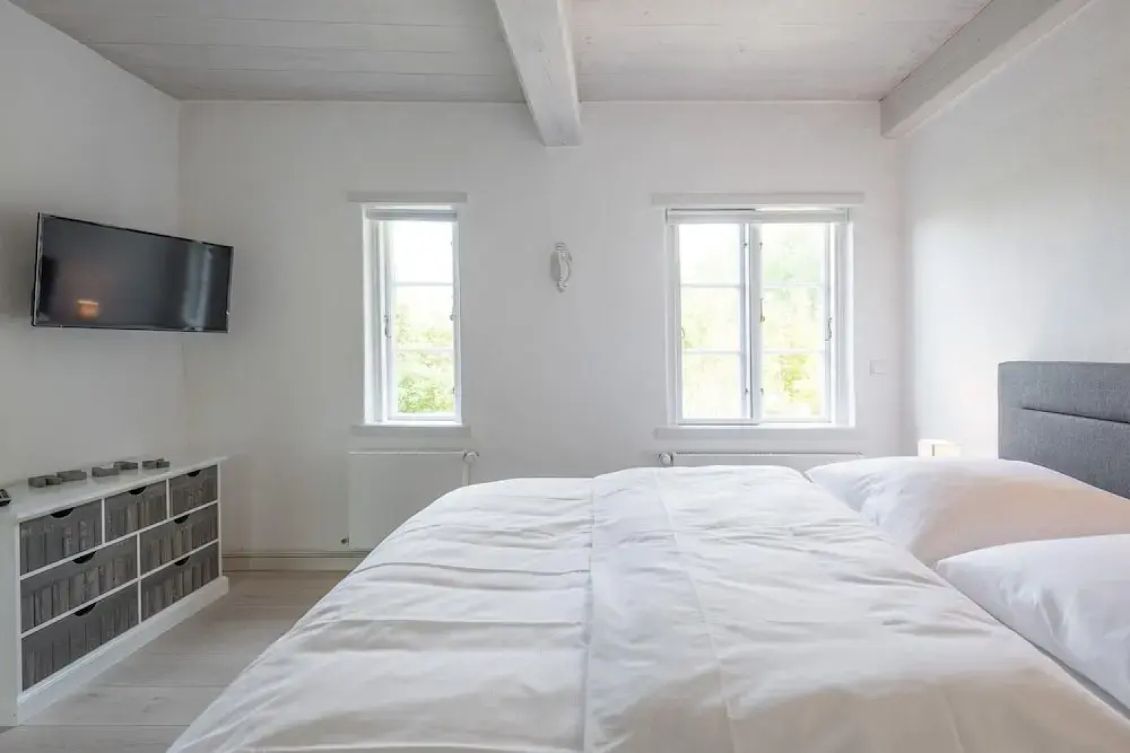 Stylische Ferienwohnung in Laendlicher Idylle