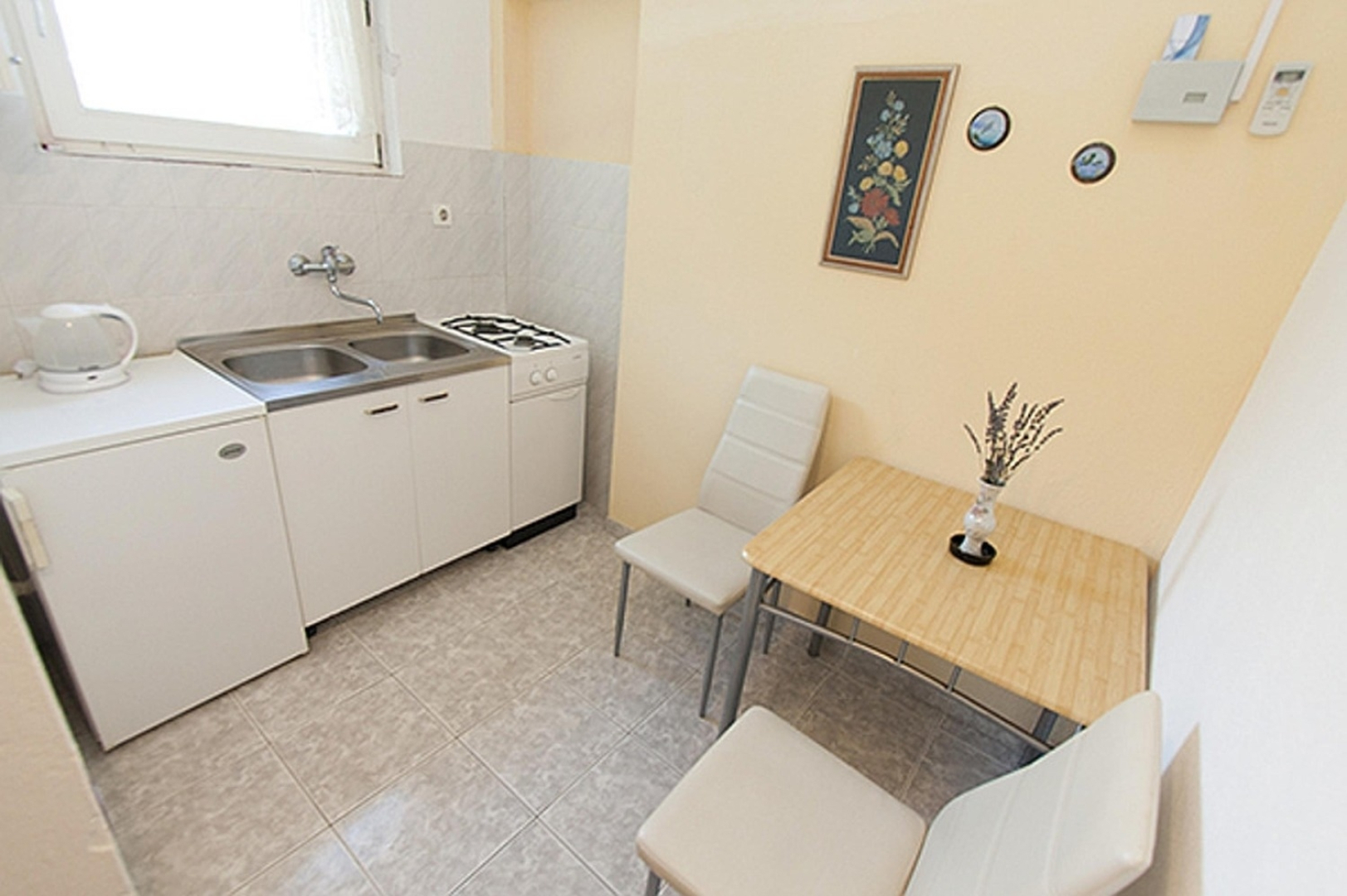 Studio apartment Stipica - 100 m from beach: SA4 Ruskamen, Riviera Omis