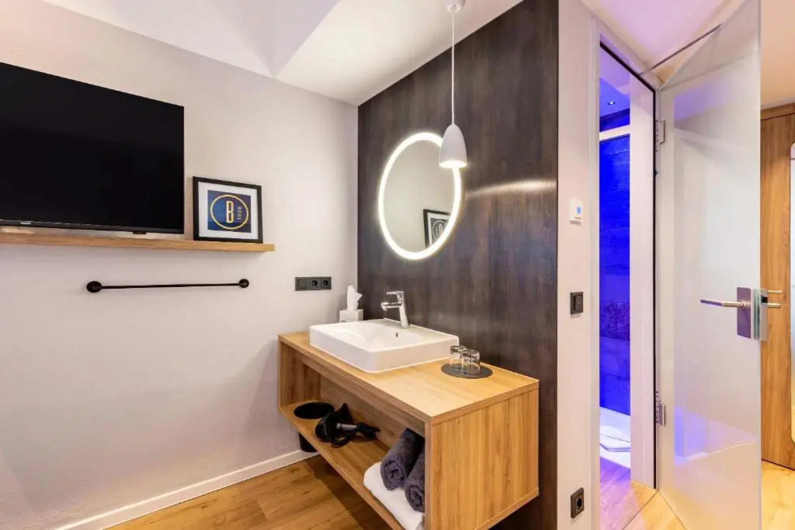 BOLLWERK Lifestyle Hotel - automatisiertes Hotel mit Self Check In