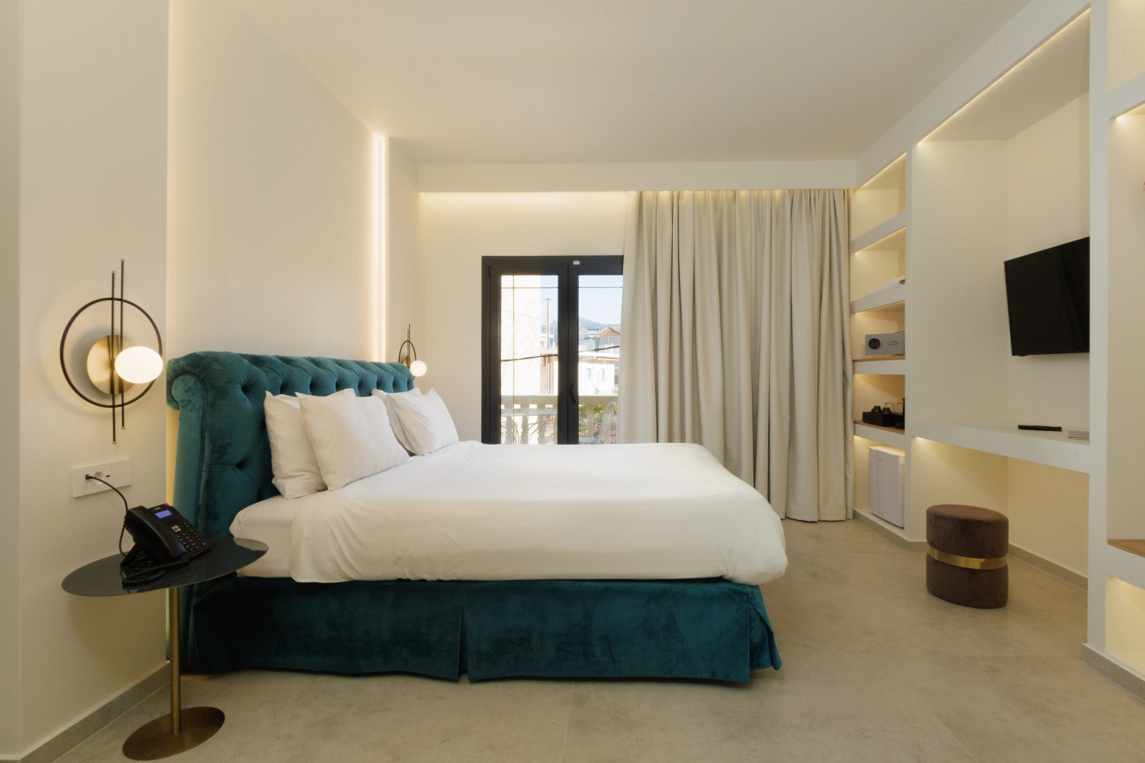 The Alley Hotel